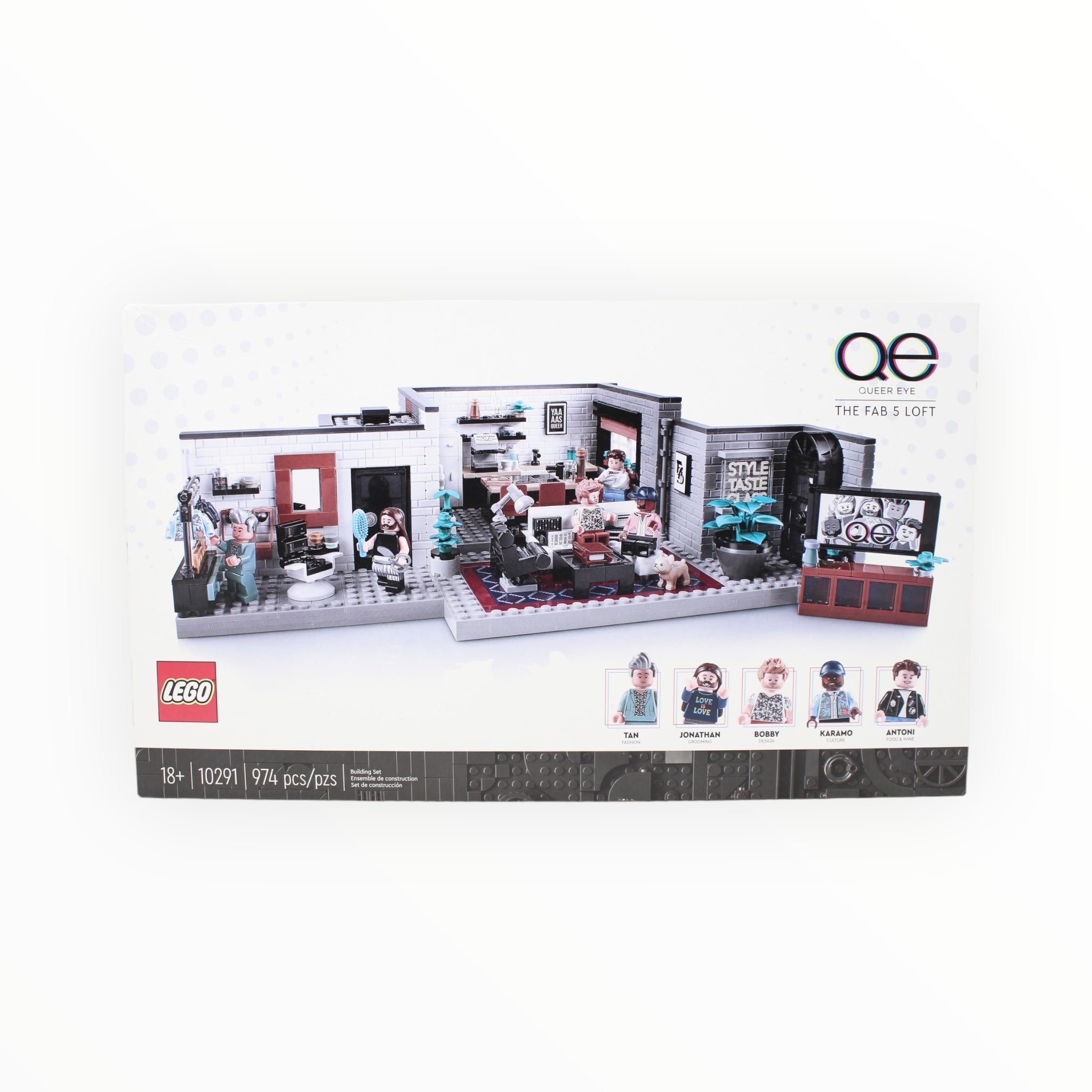 Retired Set 10291 Queer Eye - The Fab 5 Loft (damaged box)