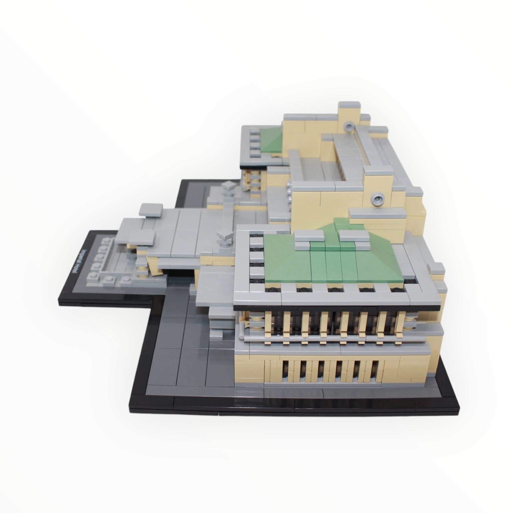 Used Set 21017 Architecture Imperial Hotel