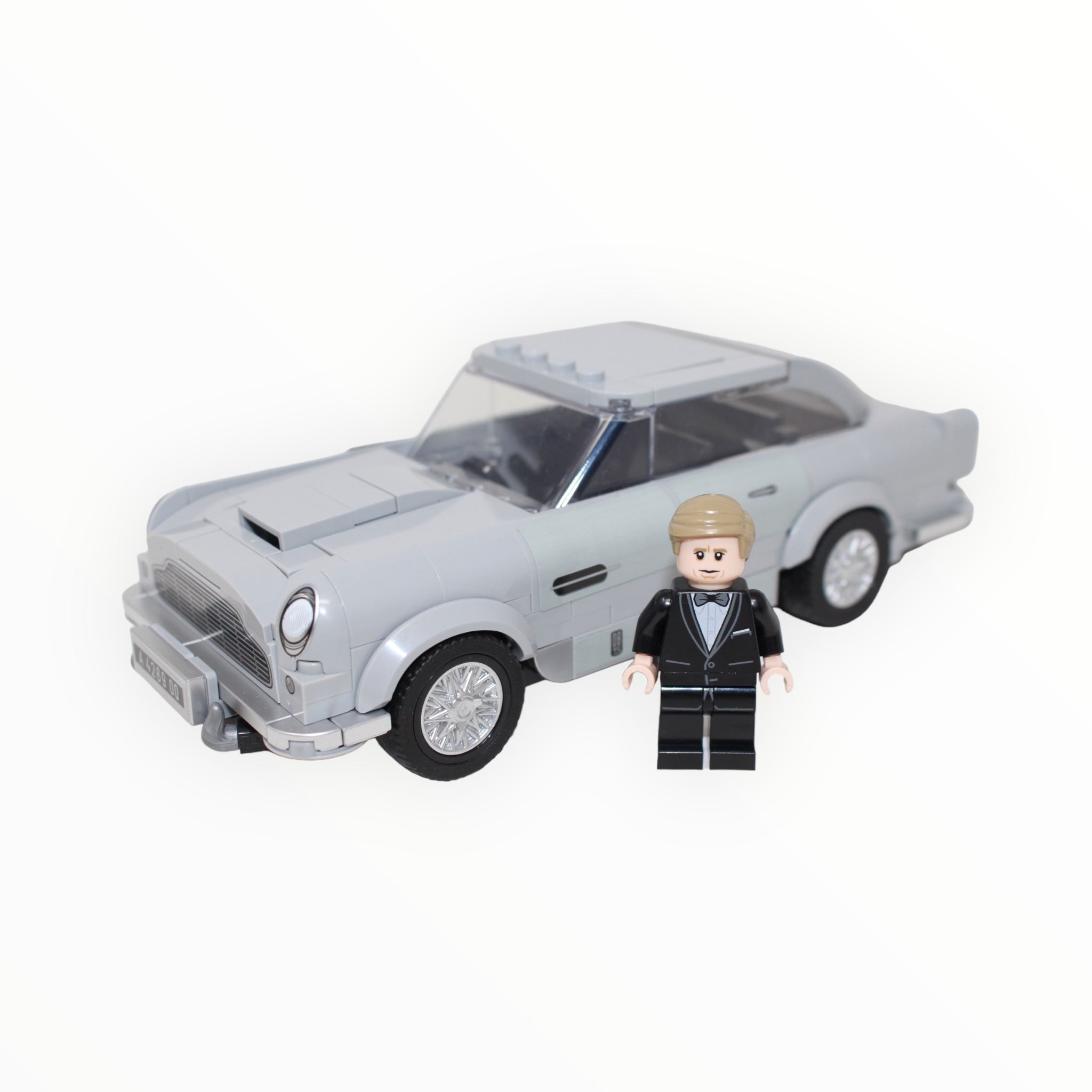 Used Set 76911 Speed Champions 007 Aston Martin DB5