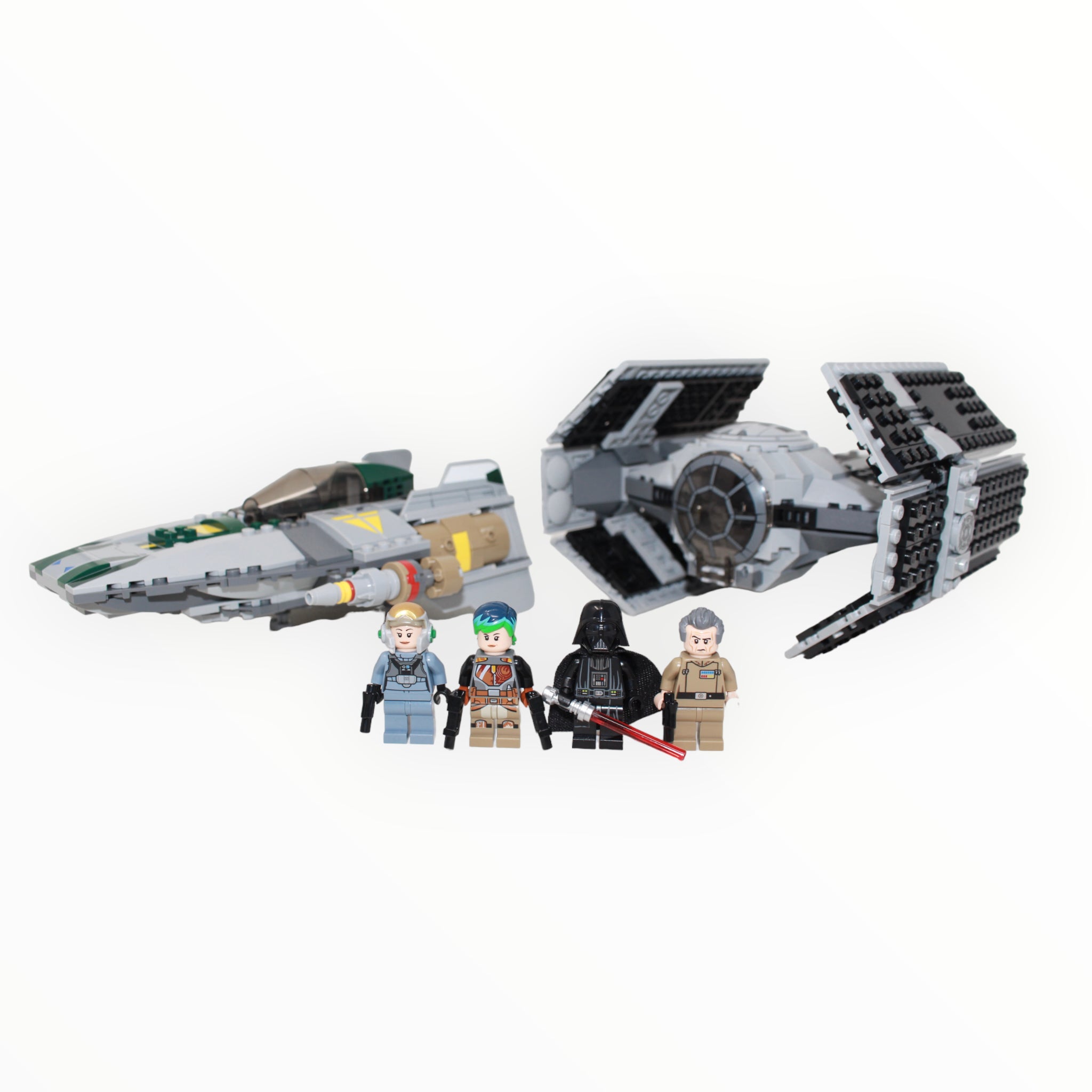 Used Set 75150 Star Wars TIE Advanced vs A-Wing