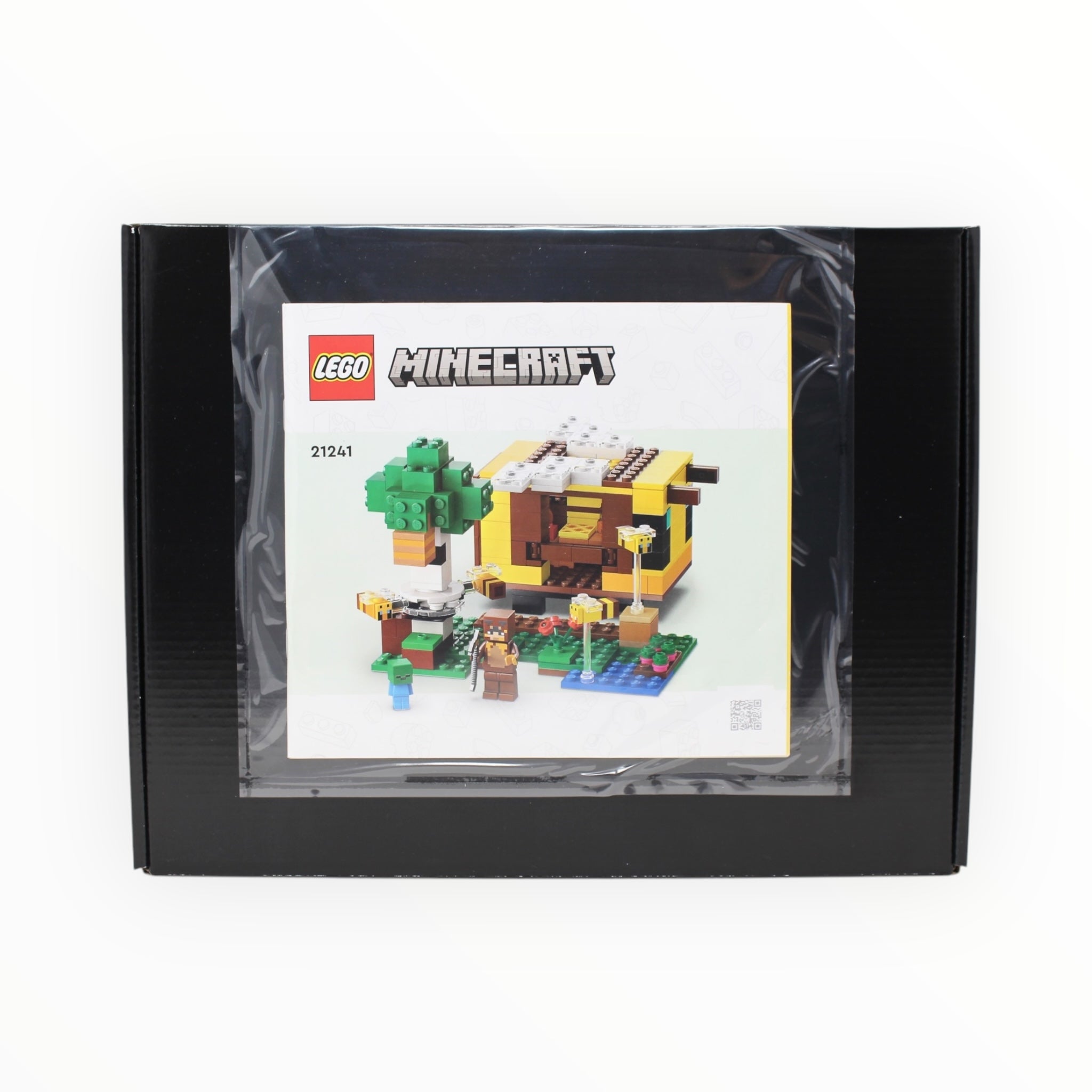 Certified Used Set 21241 Minecraft The Bee Cottage (no box)