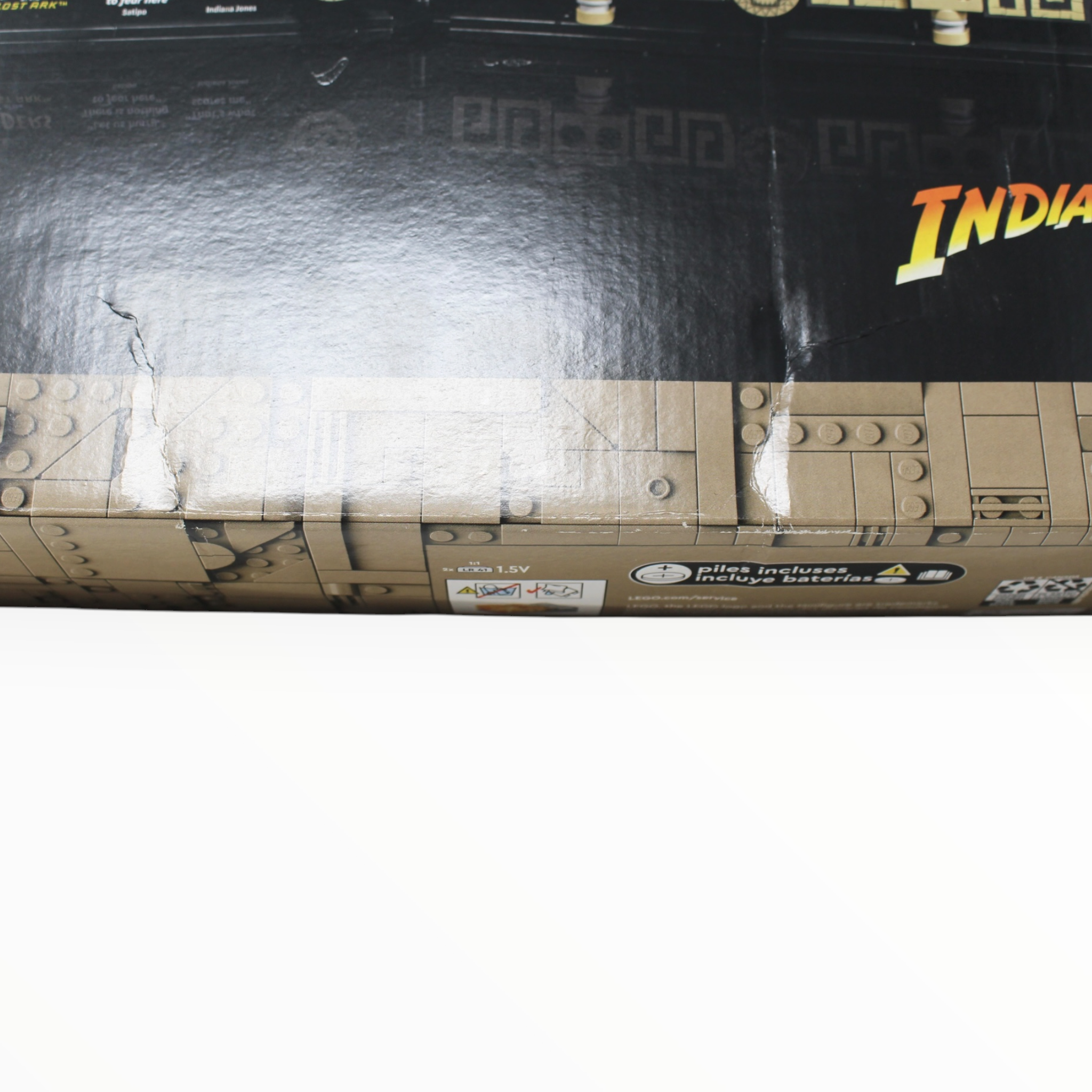 Retired Set 77015 Indiana Jones Temple of the Golden Idol (slight box damage)
