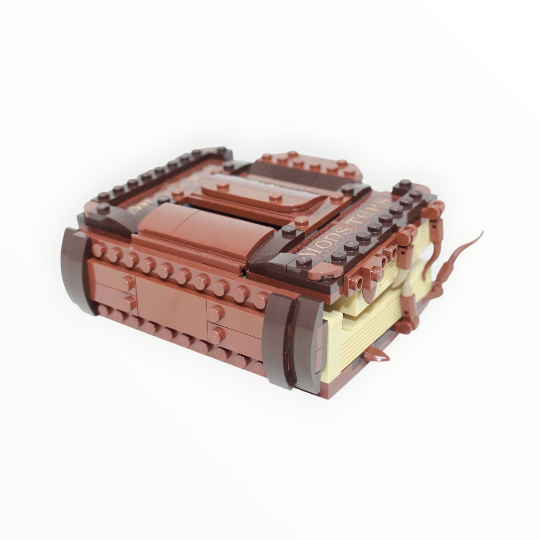 Used Set 30628 Harry Potter The Monster Book of Monsters