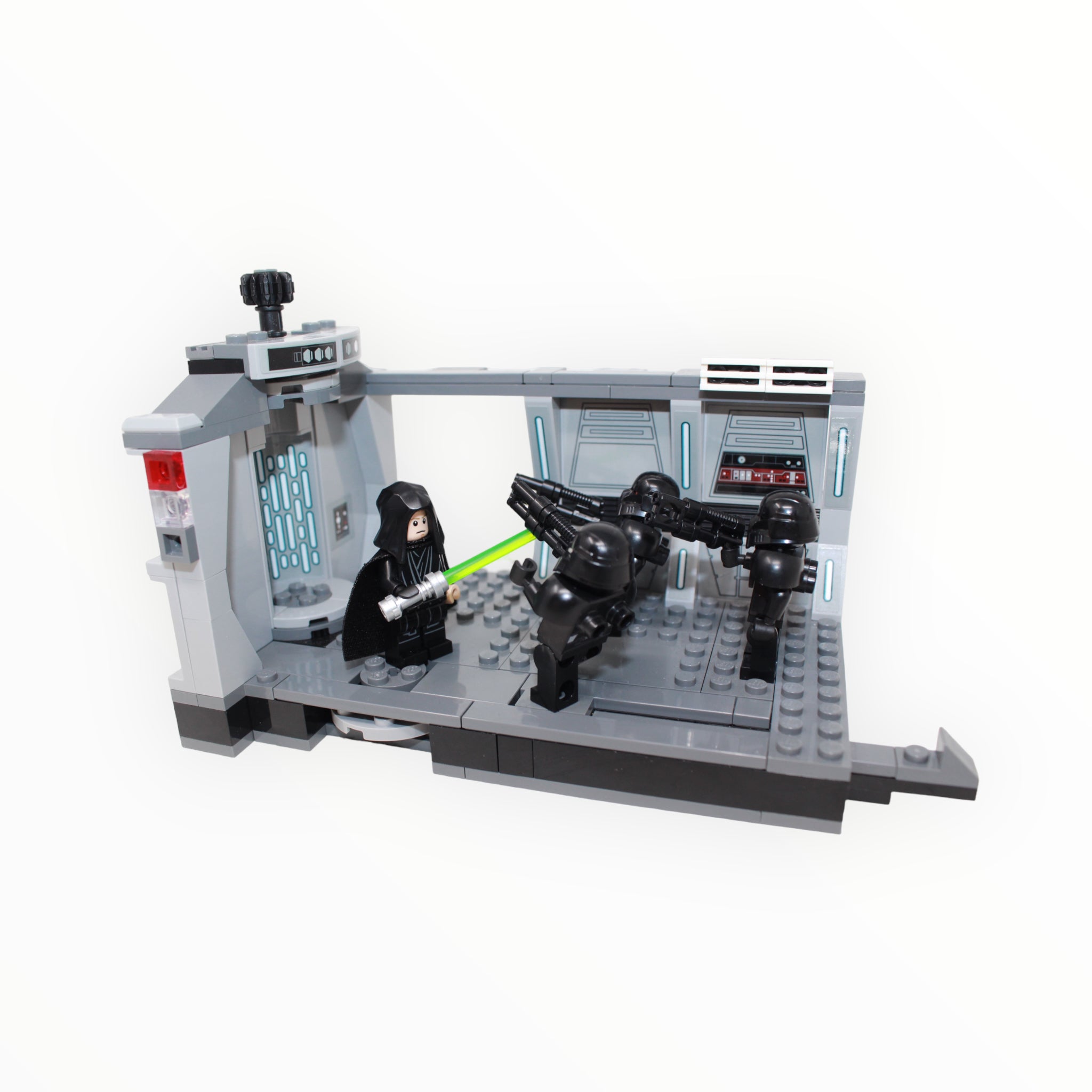 Used Set 75324 Star Wars Dark Trooper Attack