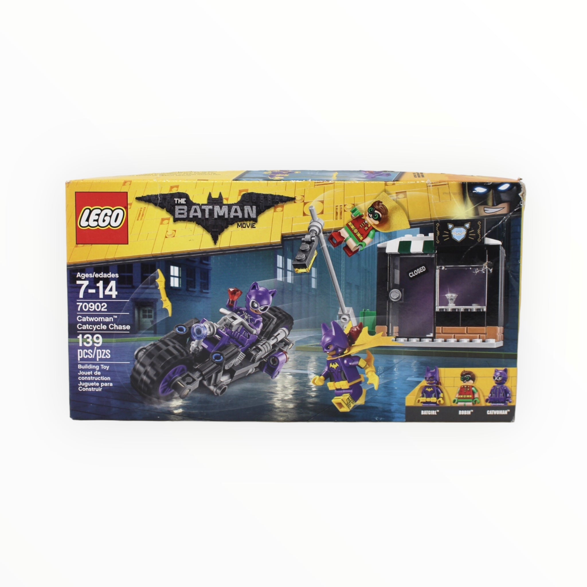 Retired Set 70902 The LEGO Batman Movie Catwoman Catcycle Chase (damaged box)