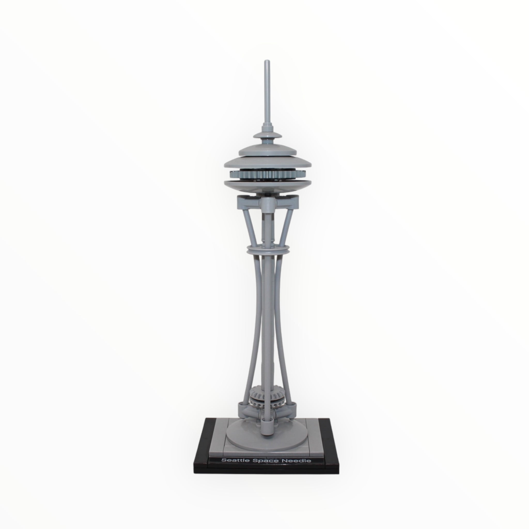 Used Set 21003 Architecture Seattle Space Needle