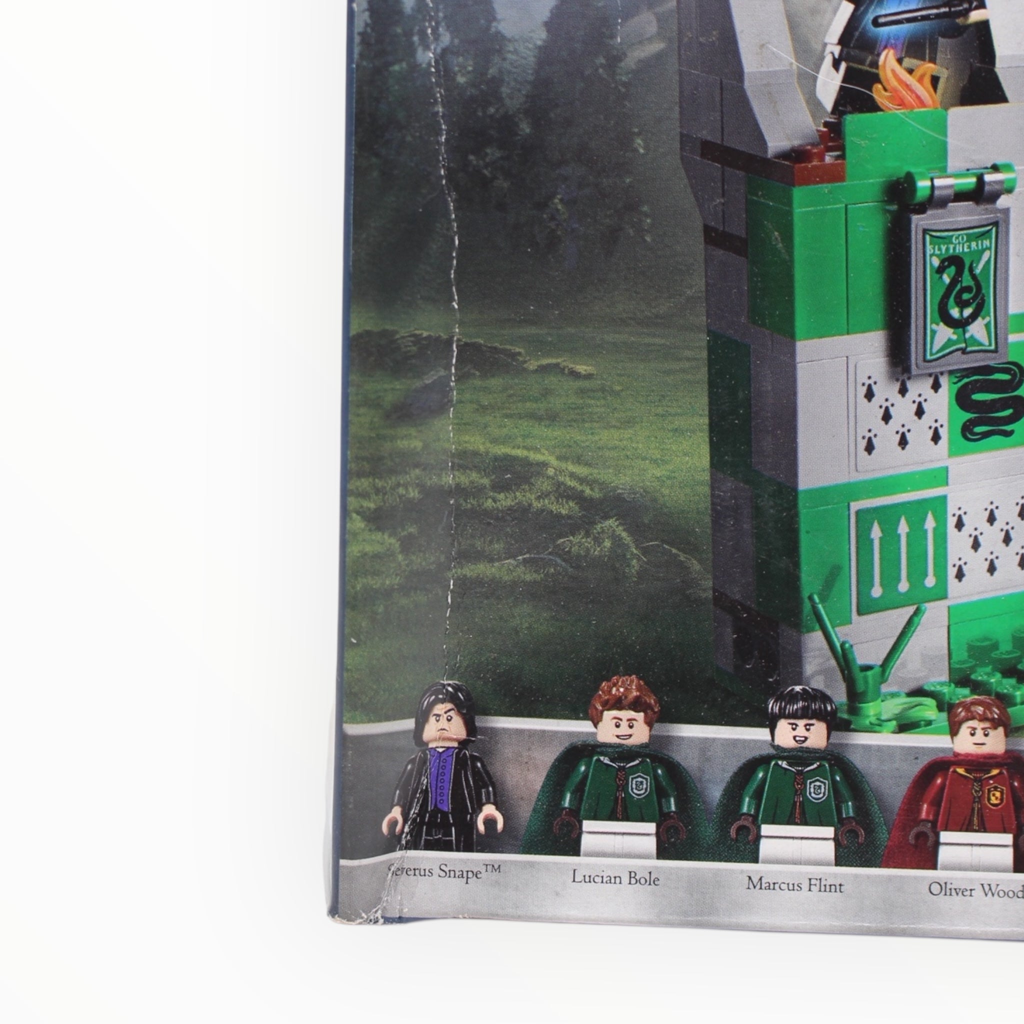 Retired Set 75956 Harry Potter Quidditch Match (damaged box)