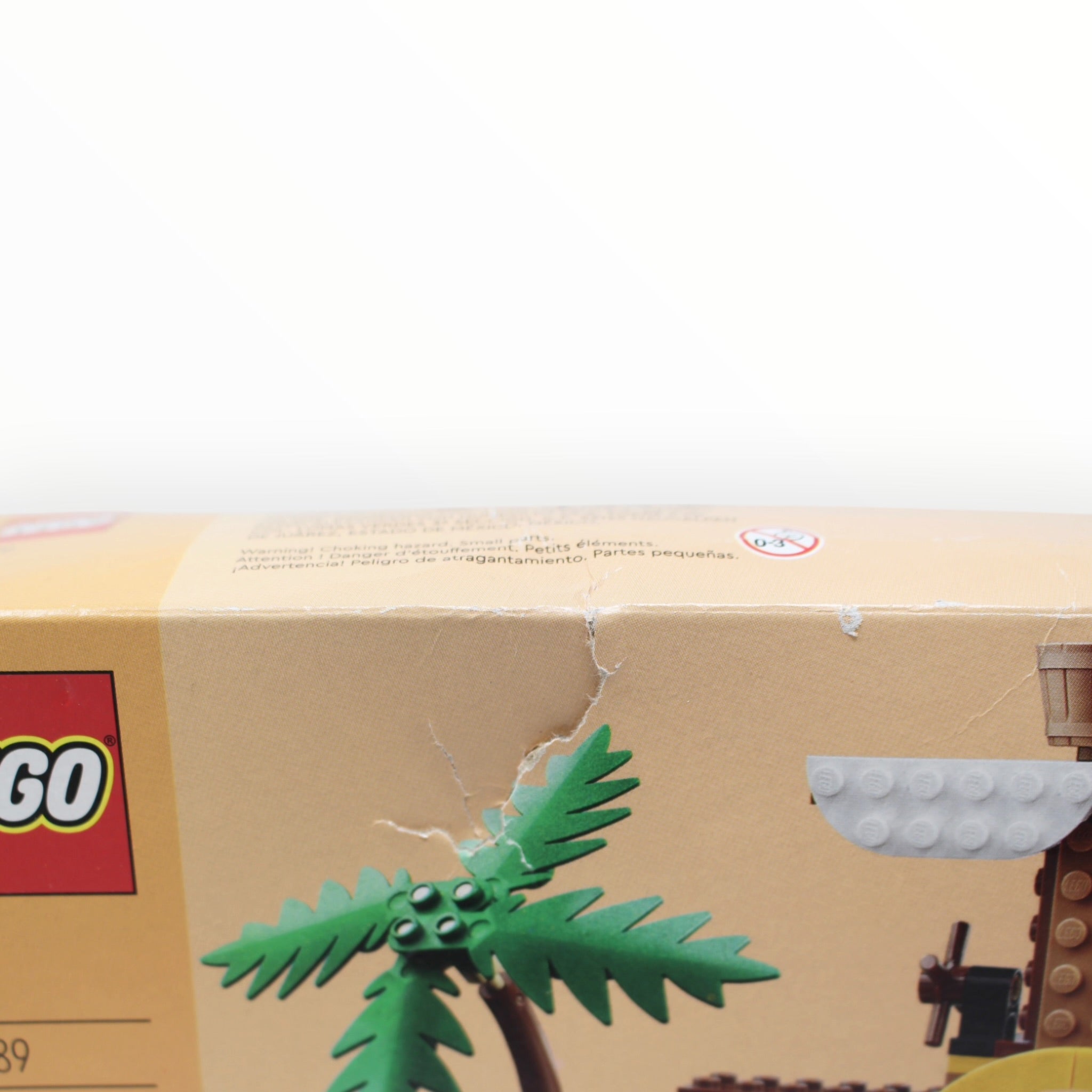 Retired Set 40589 LEGO Pirate Ship Playground (damaged box)