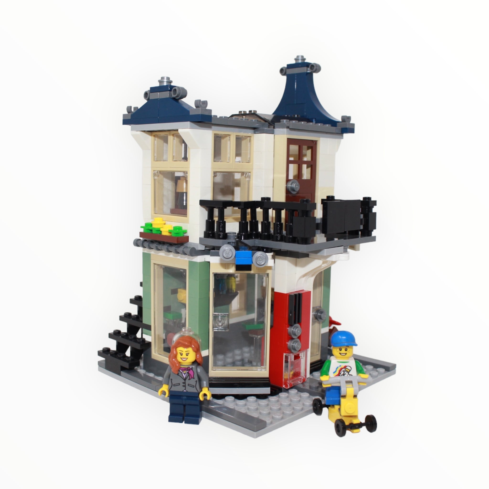 Used Set 31036 Creator Toy & Grocery Shop