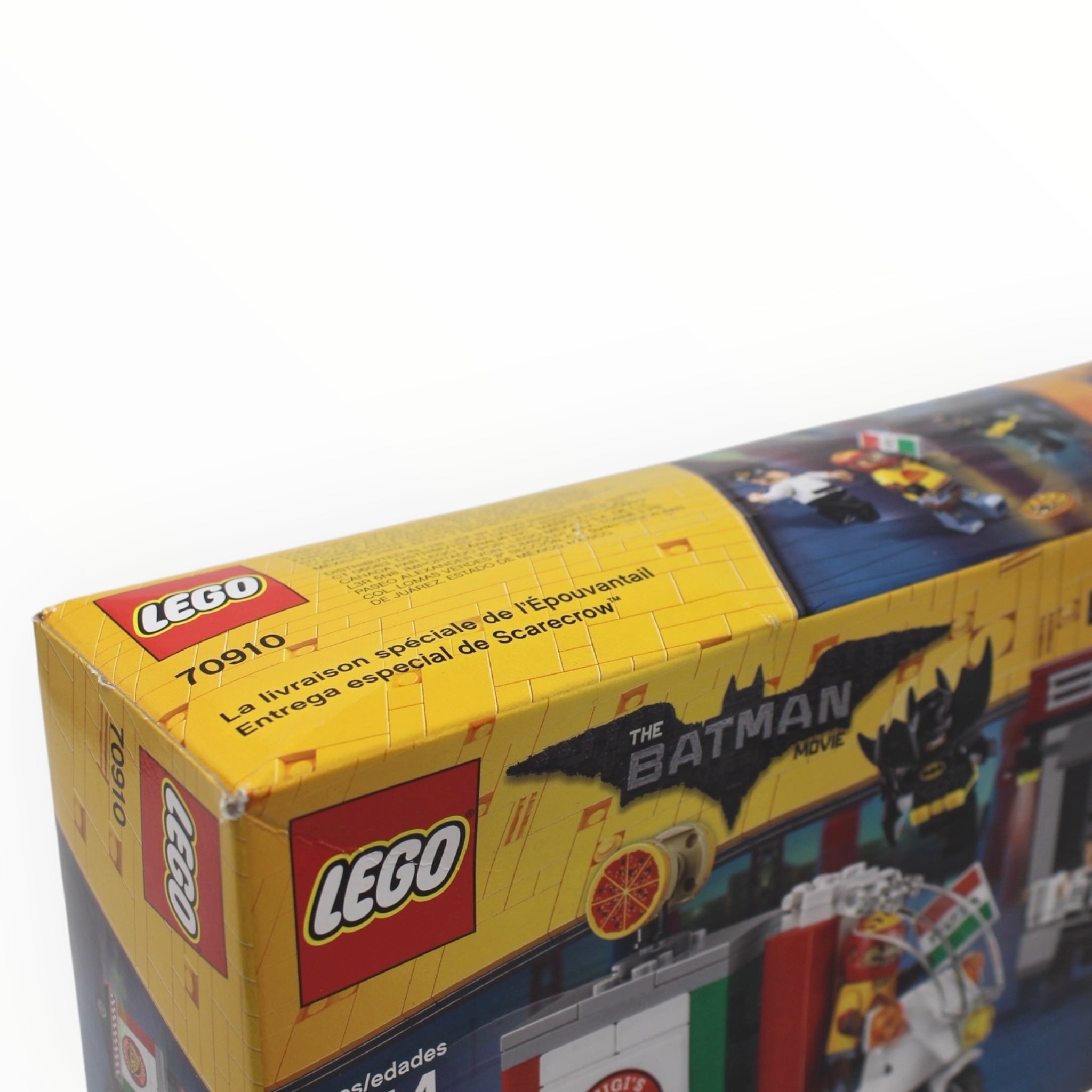 Retired Set 70910 The LEGO Batman Movie Scarecrow Special Delivery (damaged box)