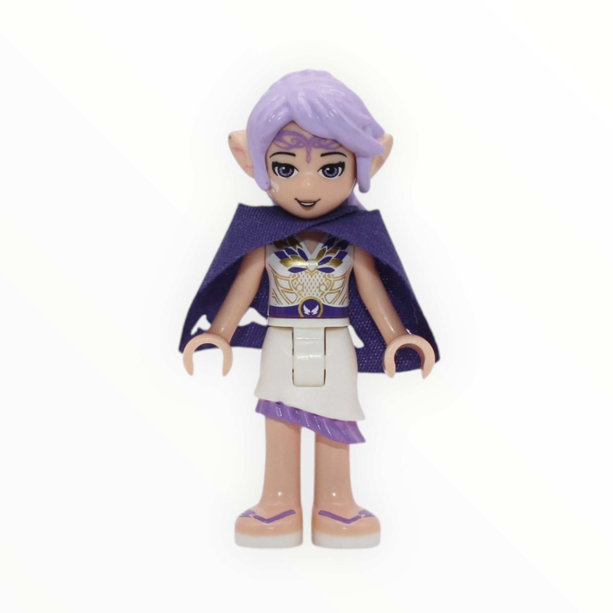 Aira Windwhistler (white outfit, cape)