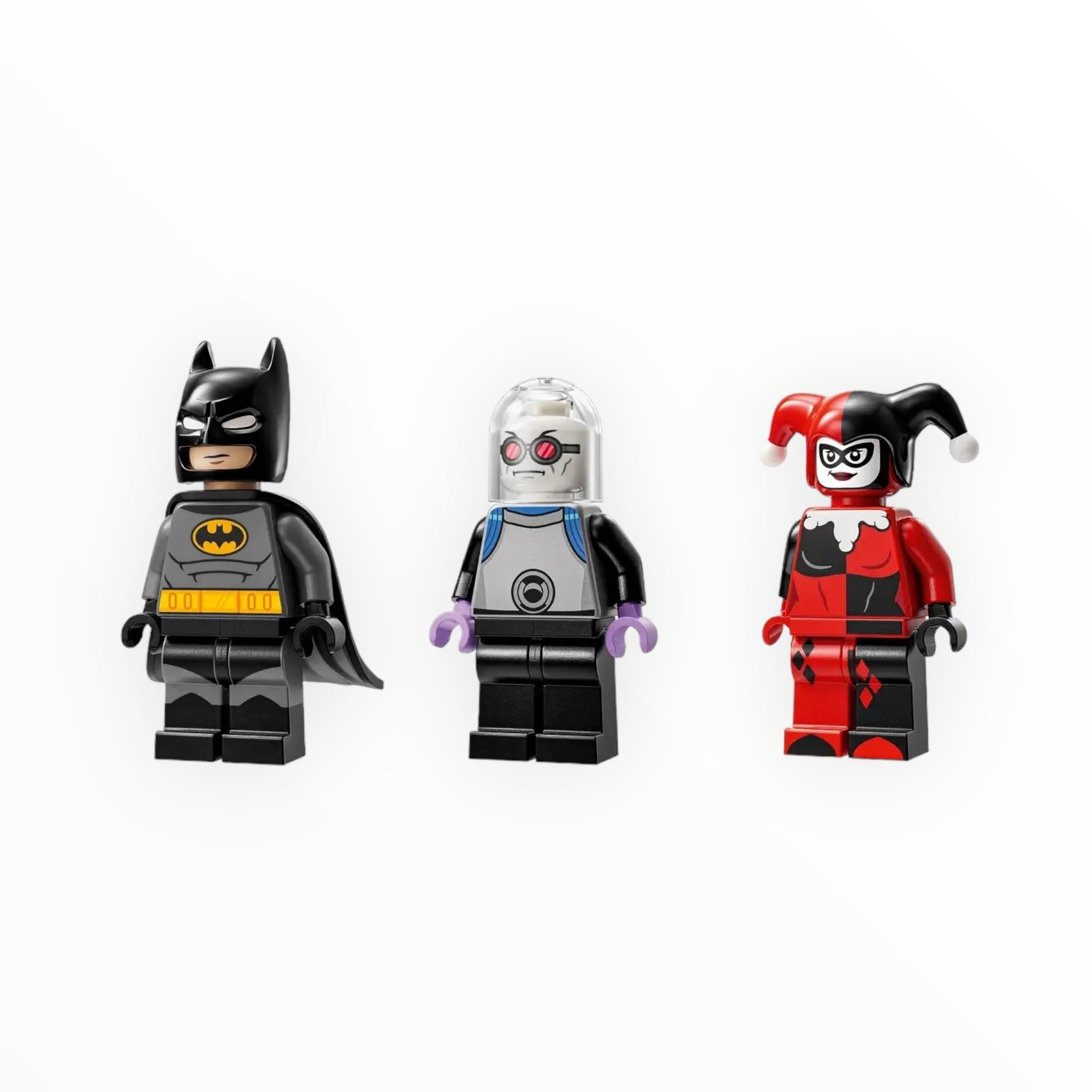 76274 DC Batman with the Batmobile vs. Harley Quinn and Mr. Freeze