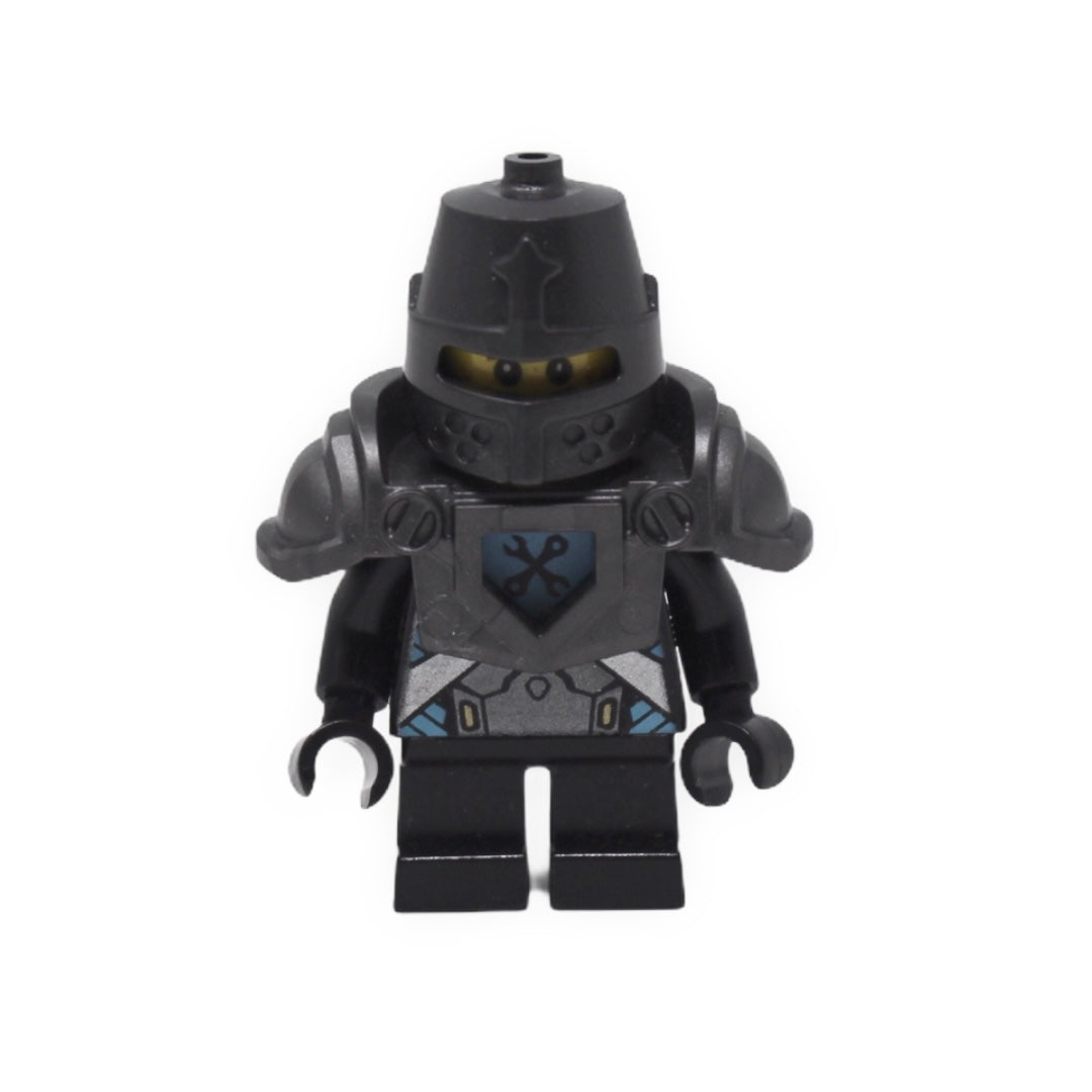 Robin Underwood - The Black Knight (helmet, armor)