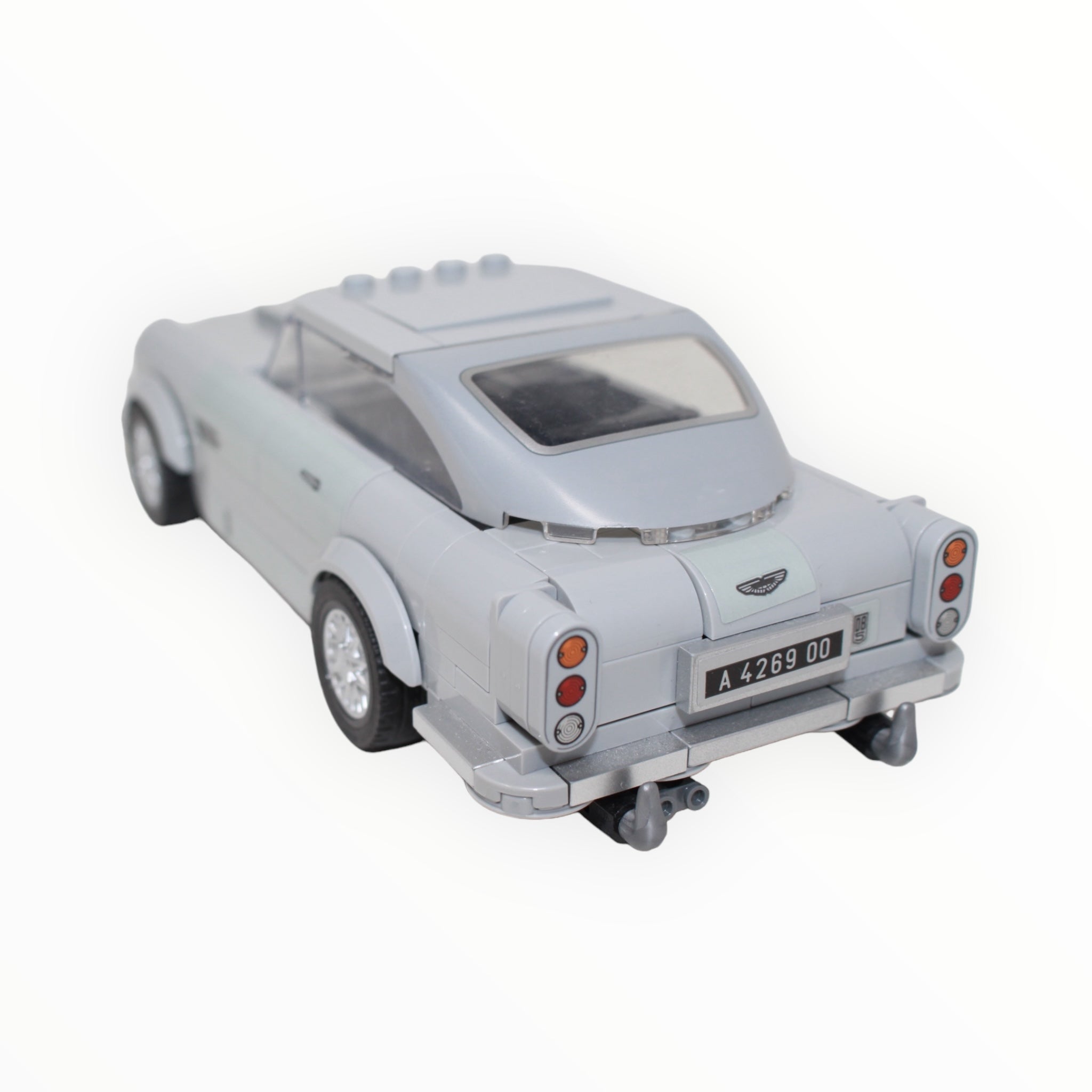 Used Set 76911 Speed Champions 007 Aston Martin DB5