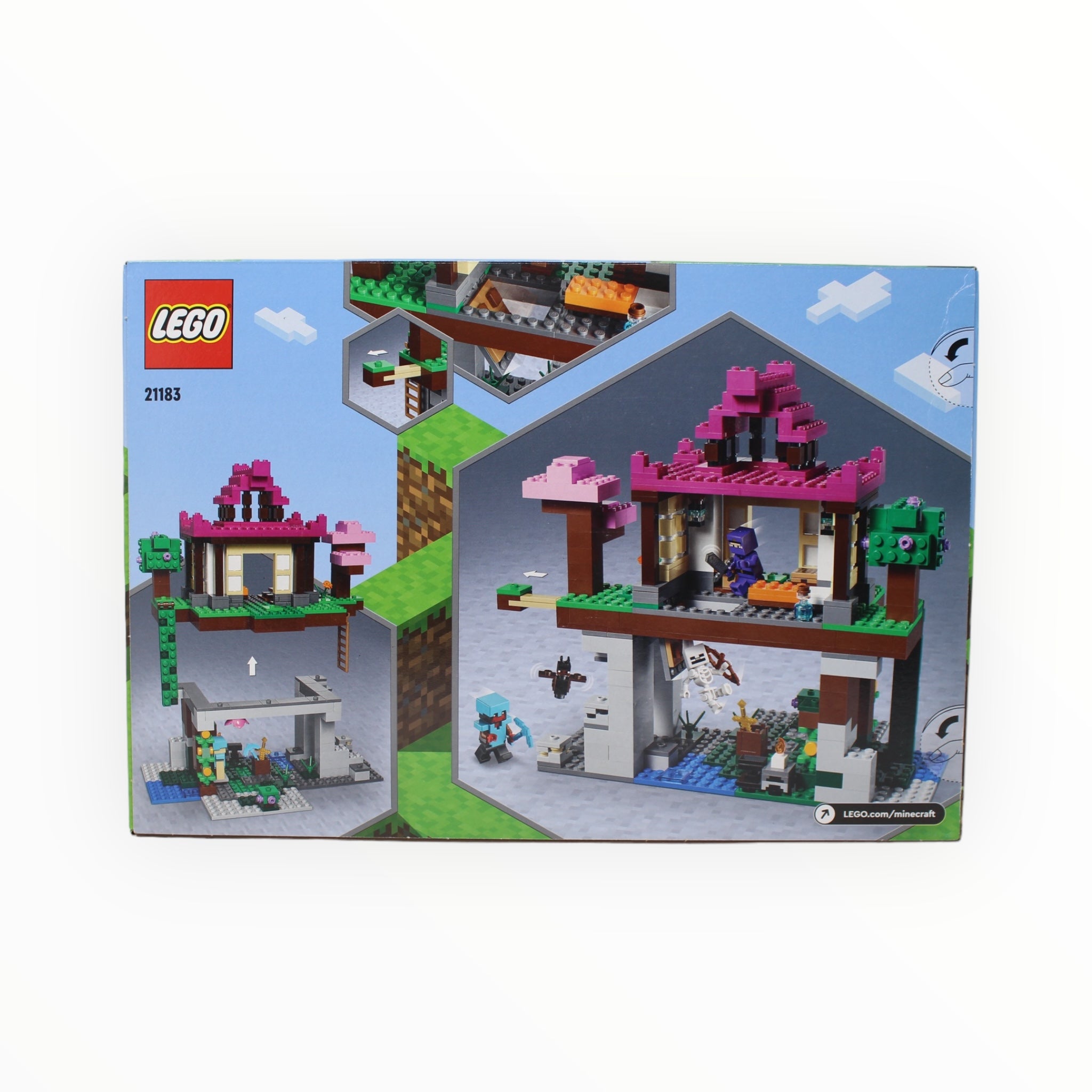 Retired Set 21183 Minecraft The Training Grounds
