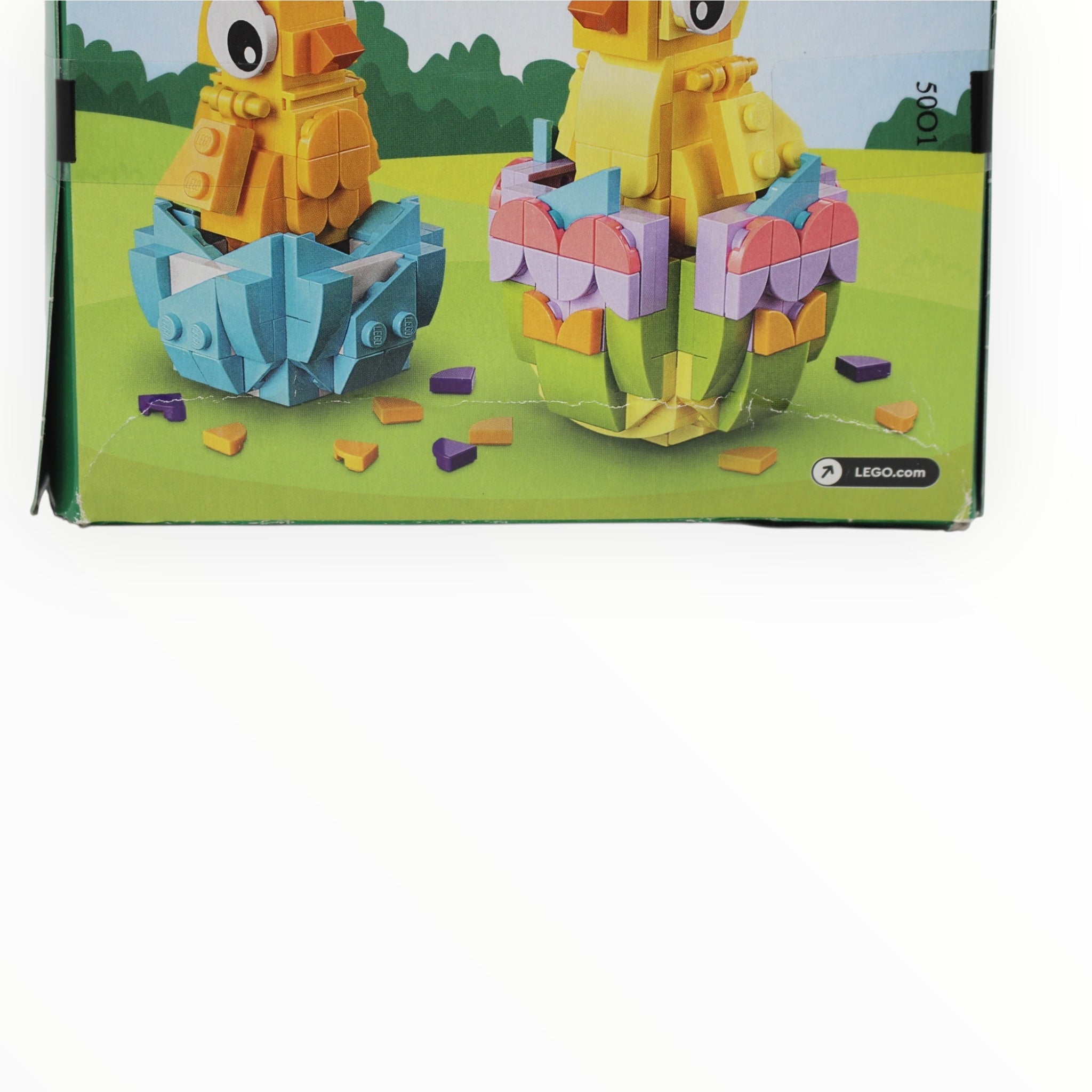 Retired Set 40527 LEGO Easter Chicks (slight box damage)