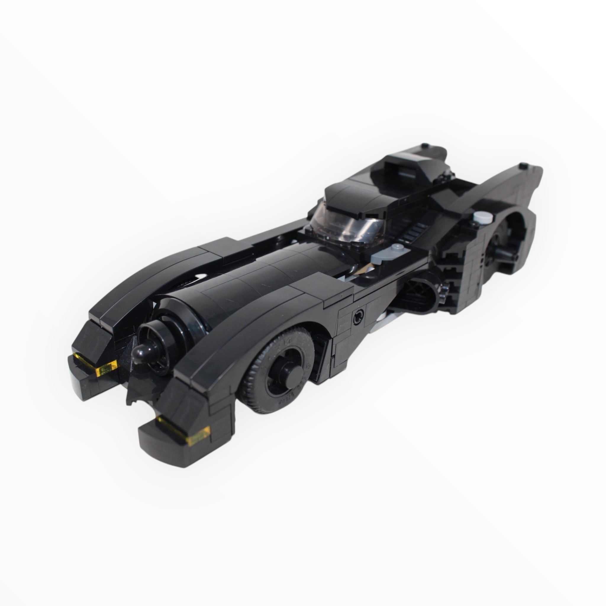 Used Set 76224 Batmobile: Batman vs the Joker Chase