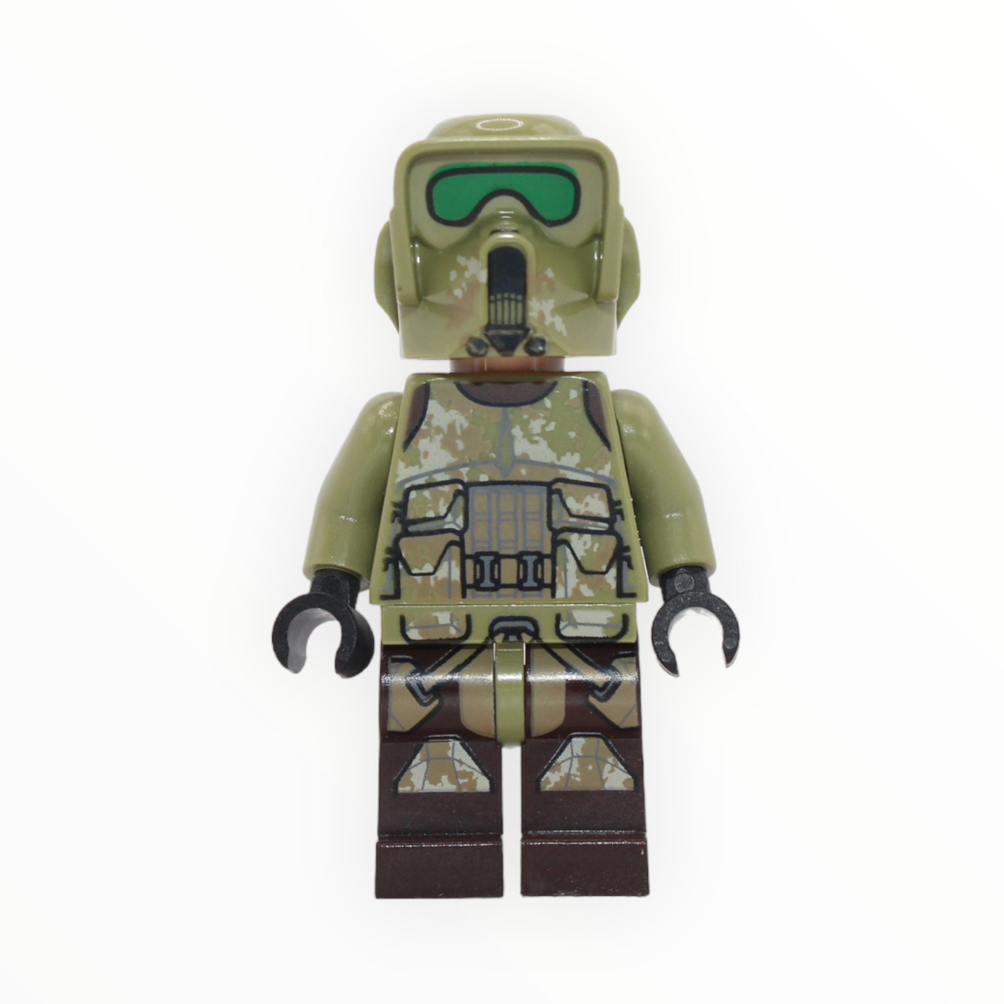 41st Elite Corps Trooper (dark tan markings on legs, 2019)