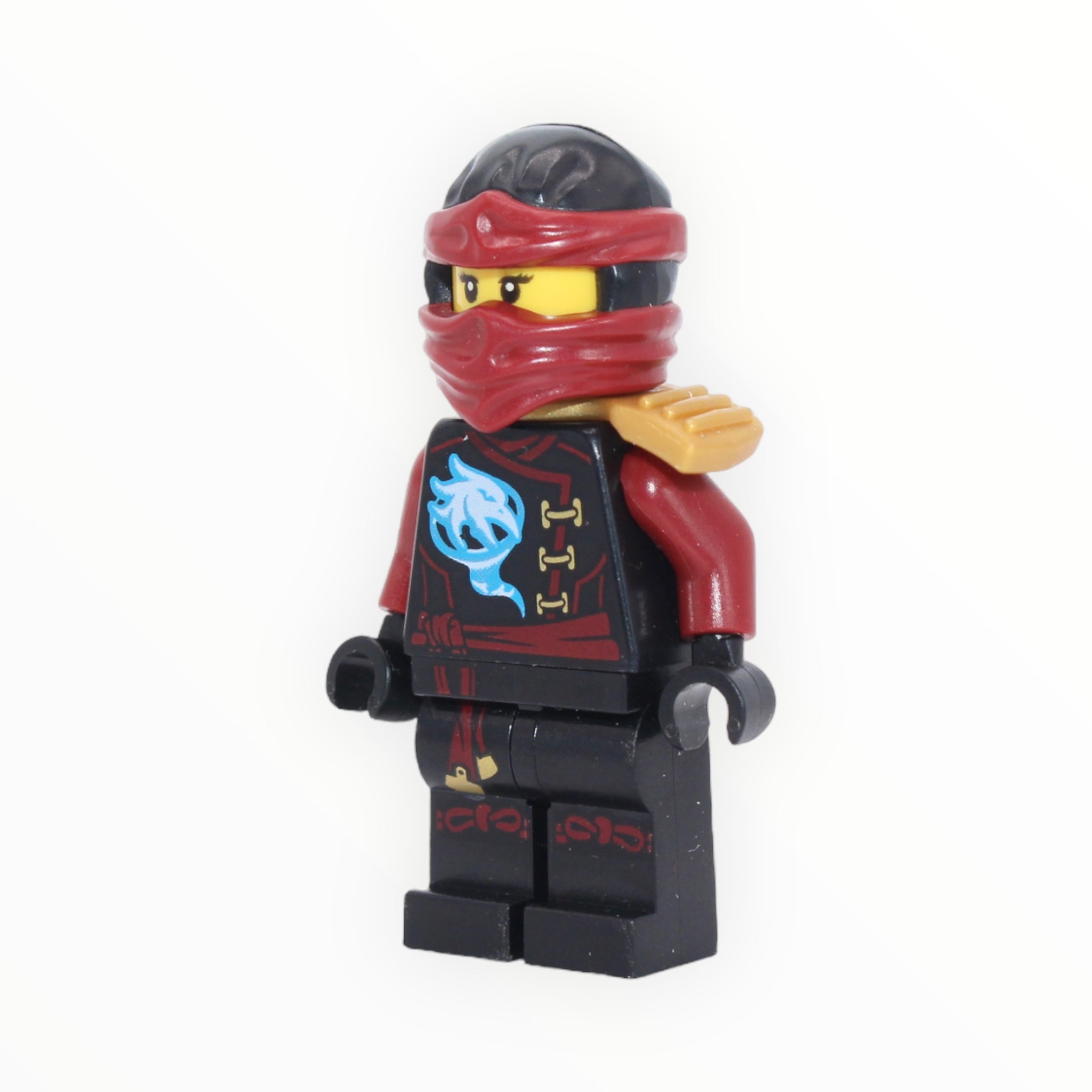 Nya (Skybound, shoulder armor)