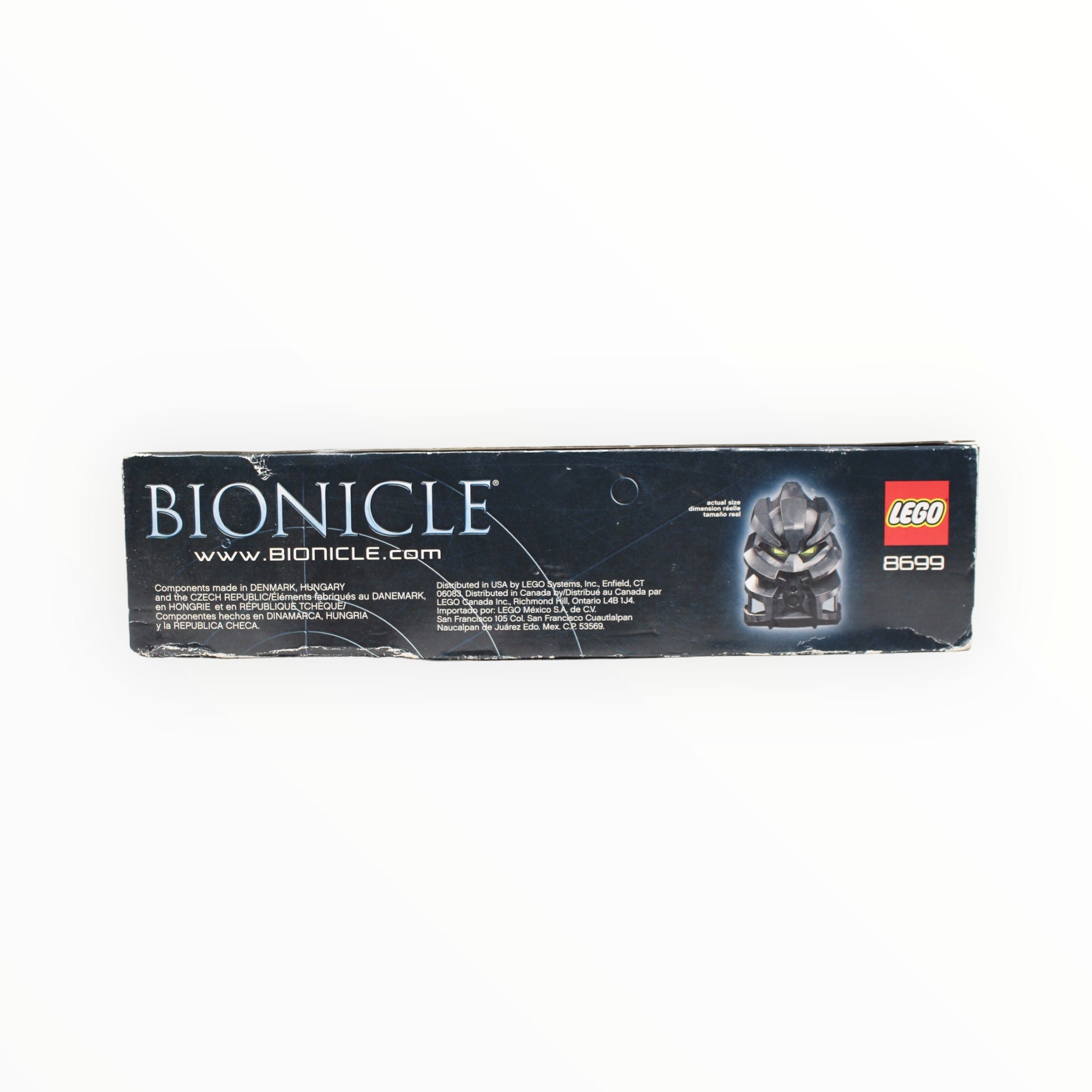 Retired Set 8699 Bionicle Takanuva (damaged box)