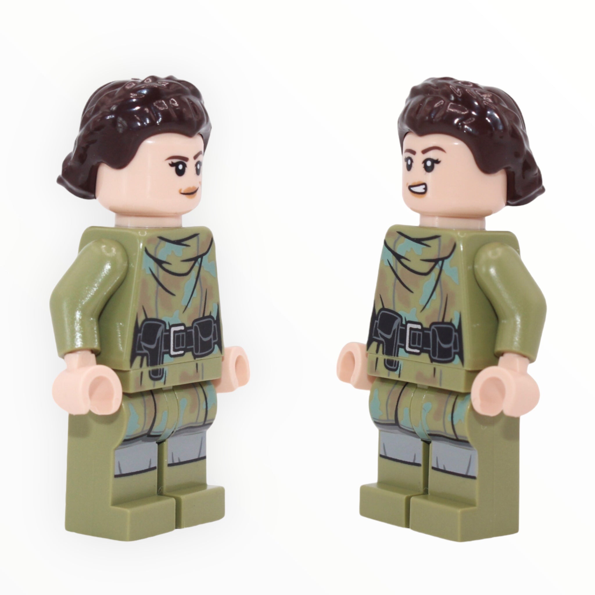 Princess Leia Organa (Endor olive green outfit, hair, 2023)