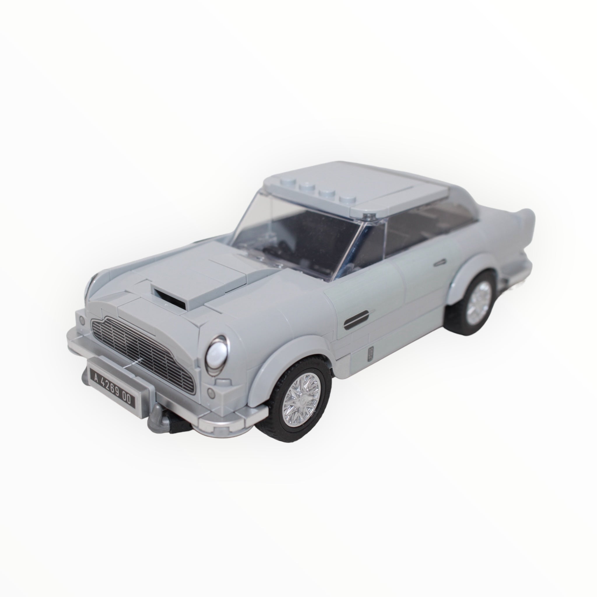 Used Set 76911 Speed Champions 007 Aston Martin DB5