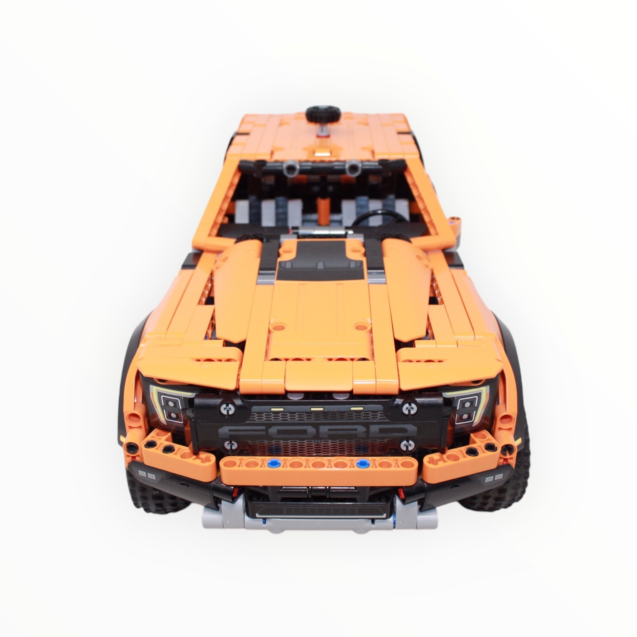 Used Set 42126 Technic Ford F-150 Raptor