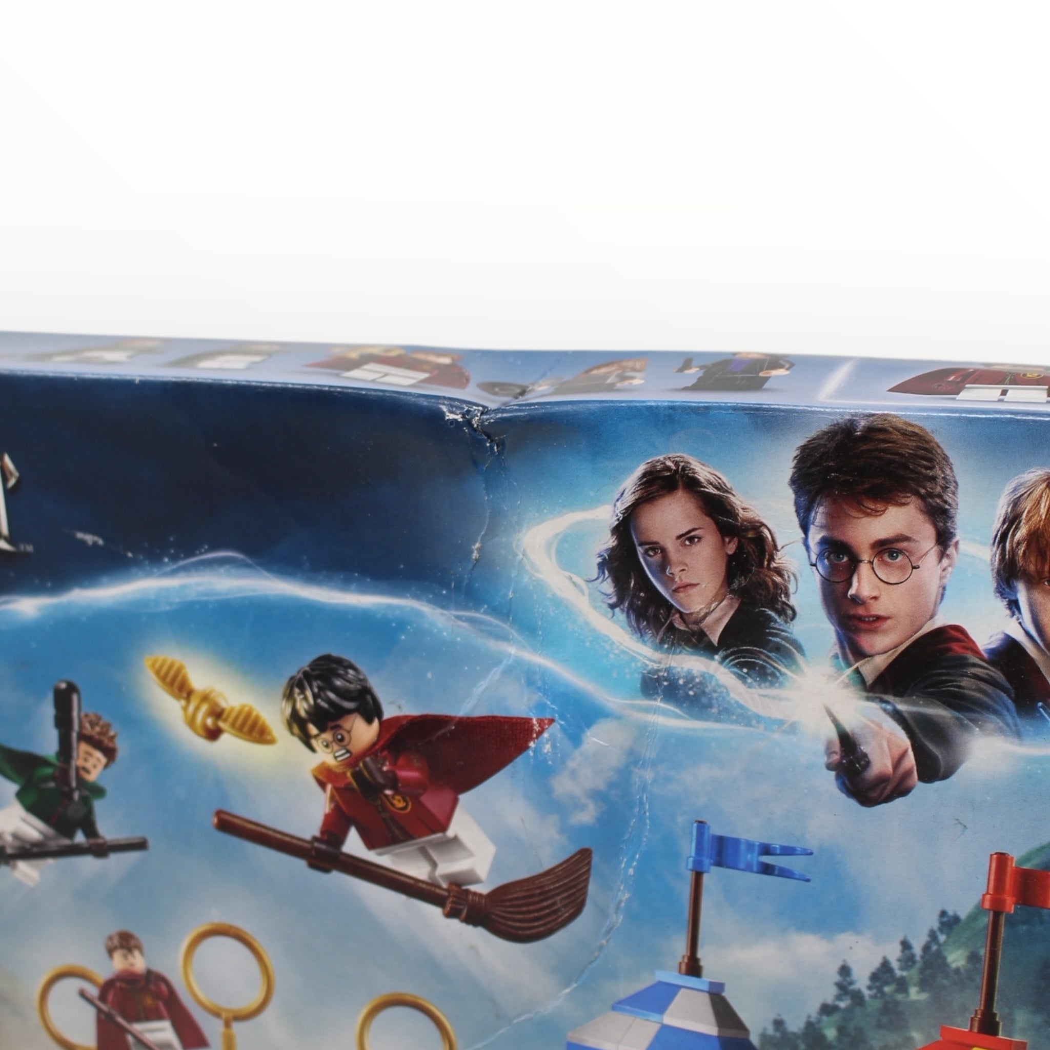 Retired Set 75956 Harry Potter Quidditch Match (damaged box)