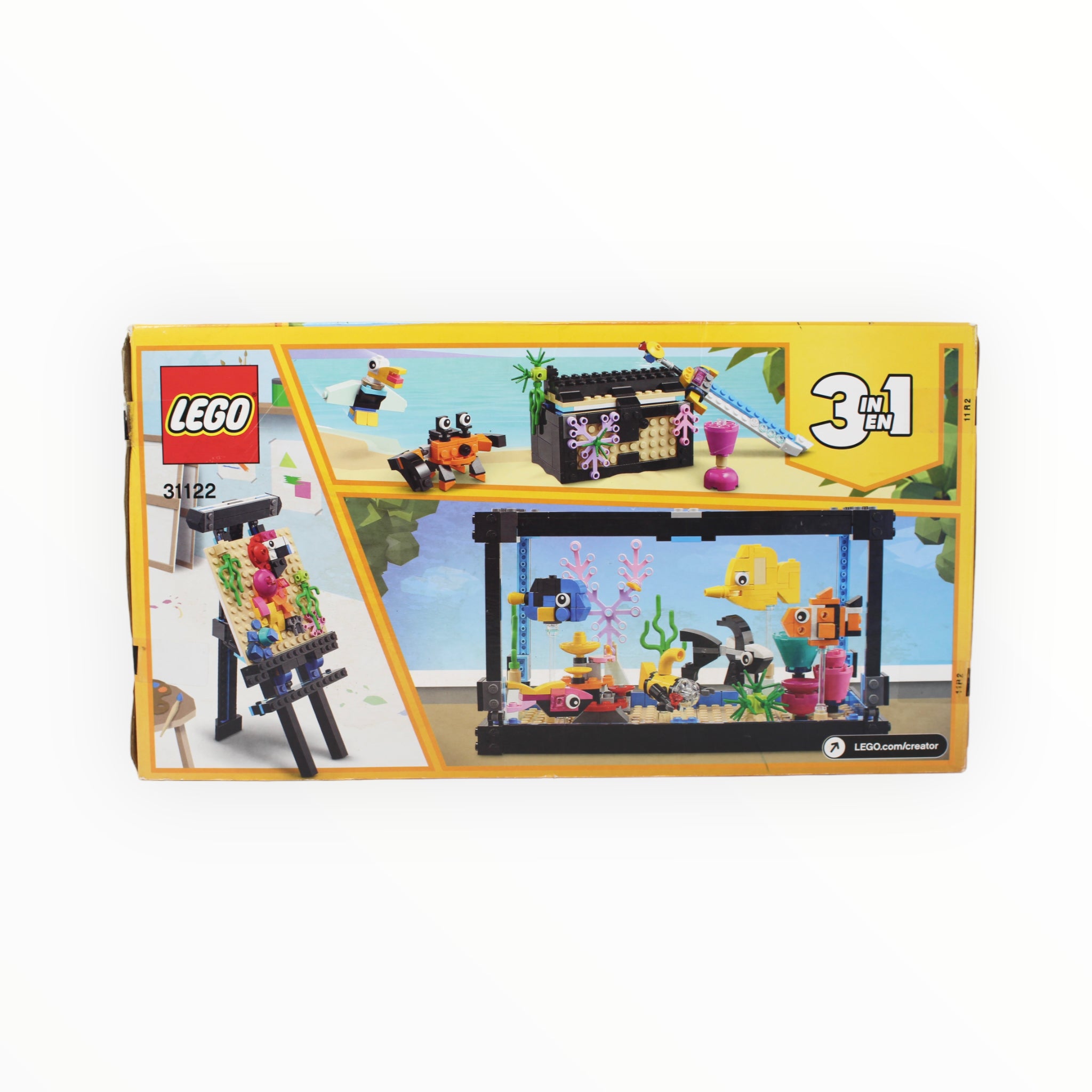 Retired Set 31122 Creator Fish Tank (damaged box)