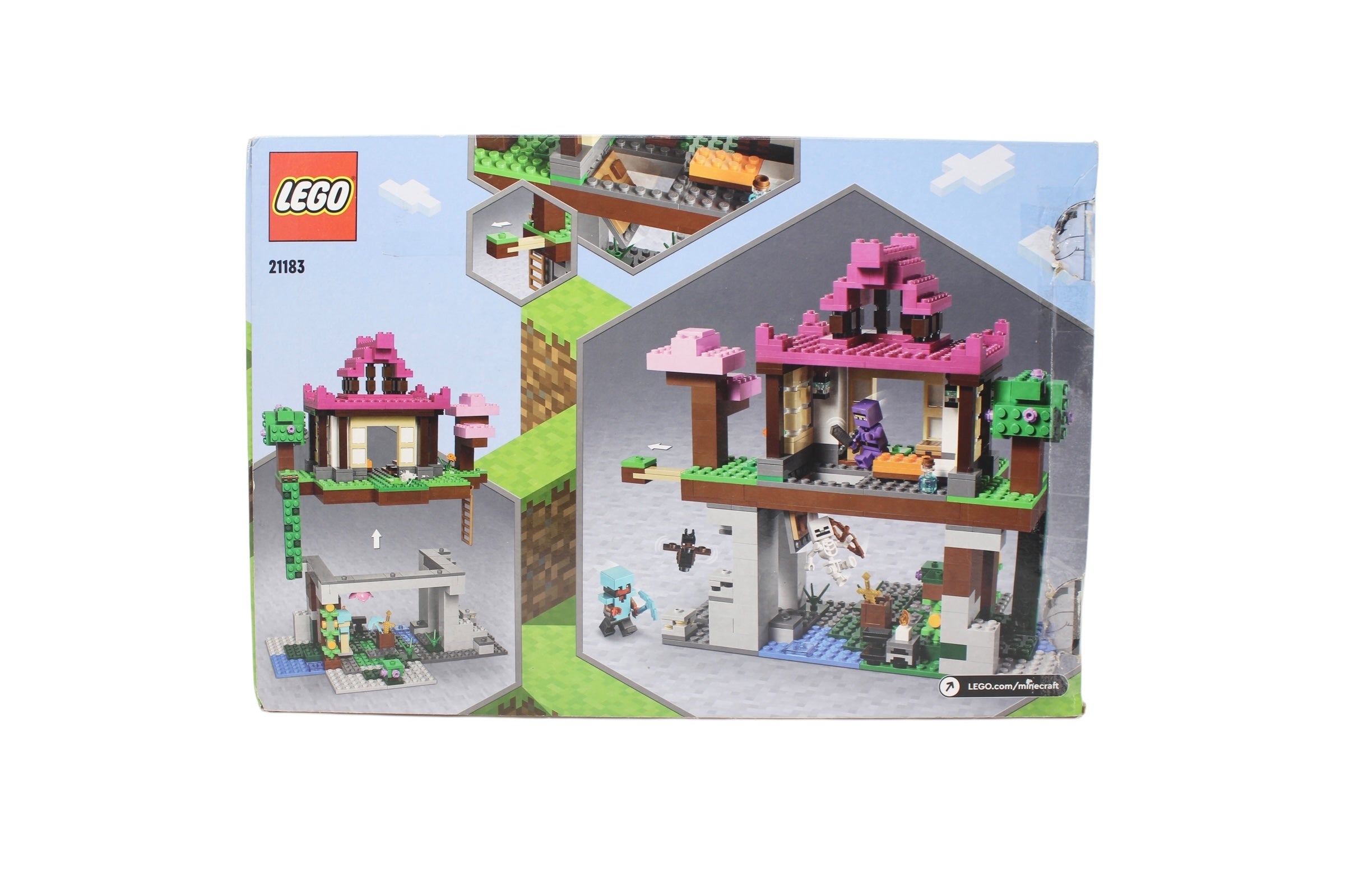 Certified Used Set 21183 Minecraft The Training Grounds