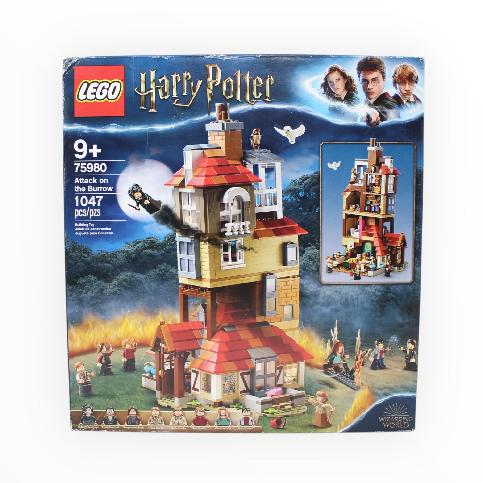 Retired Set 75980 Harry Potter Attack on the Burrow (slight box damage)