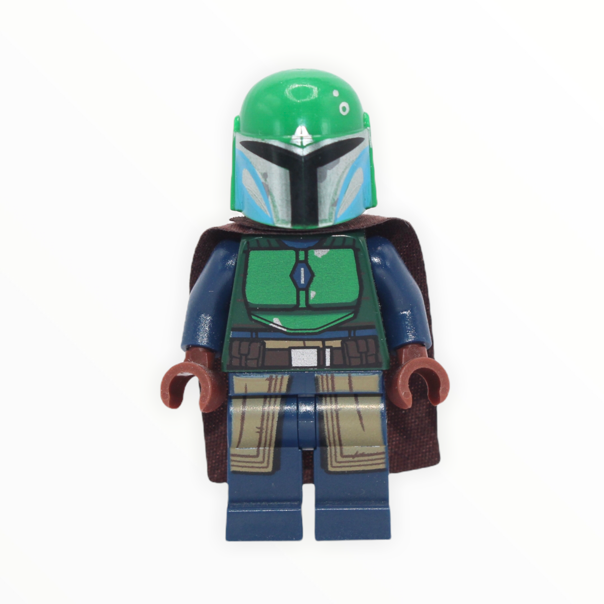Mandalorian Tribe Warrior (female, green helmet, dark brown cape)