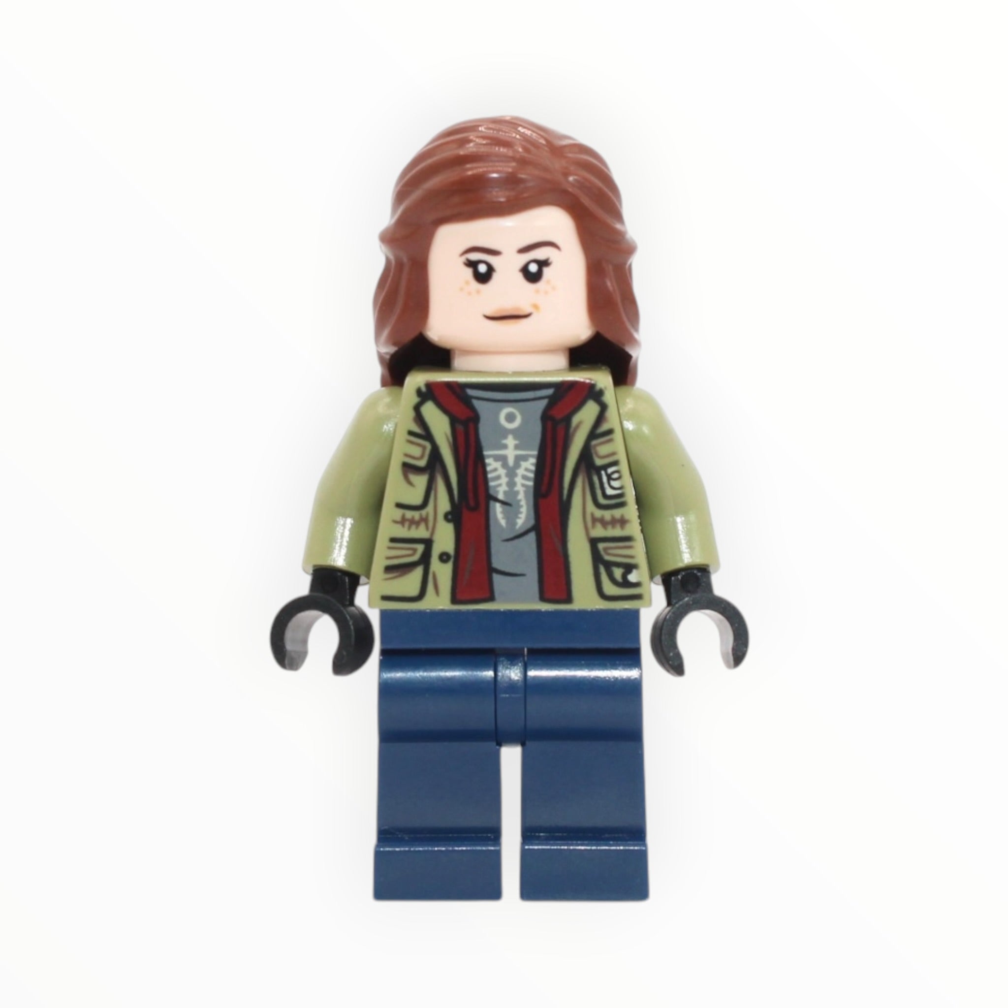 Maisie Lockwood (olive green jacket, hair, 2022)