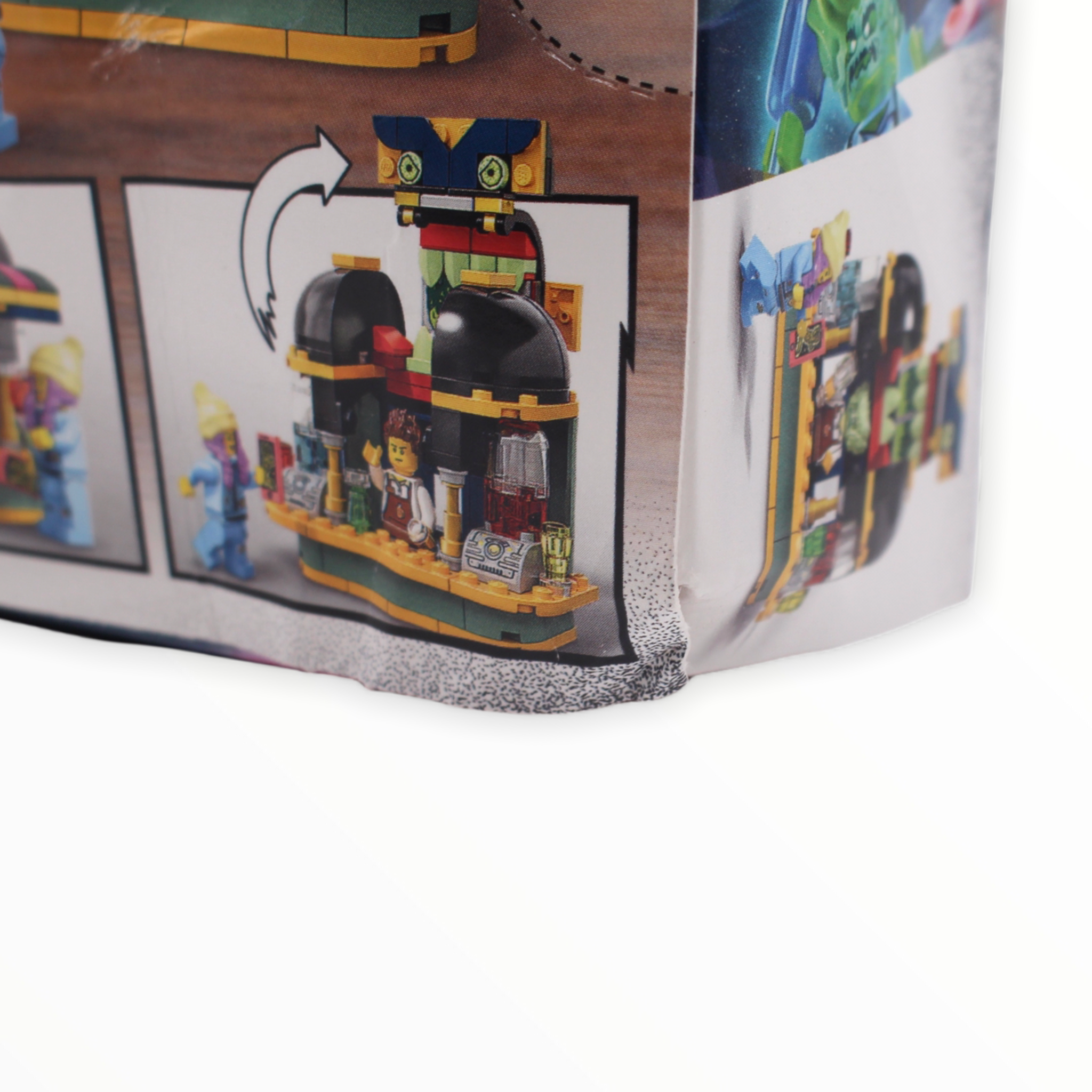 Retired Set 40336 Hidden Side Newbury Juice Bar