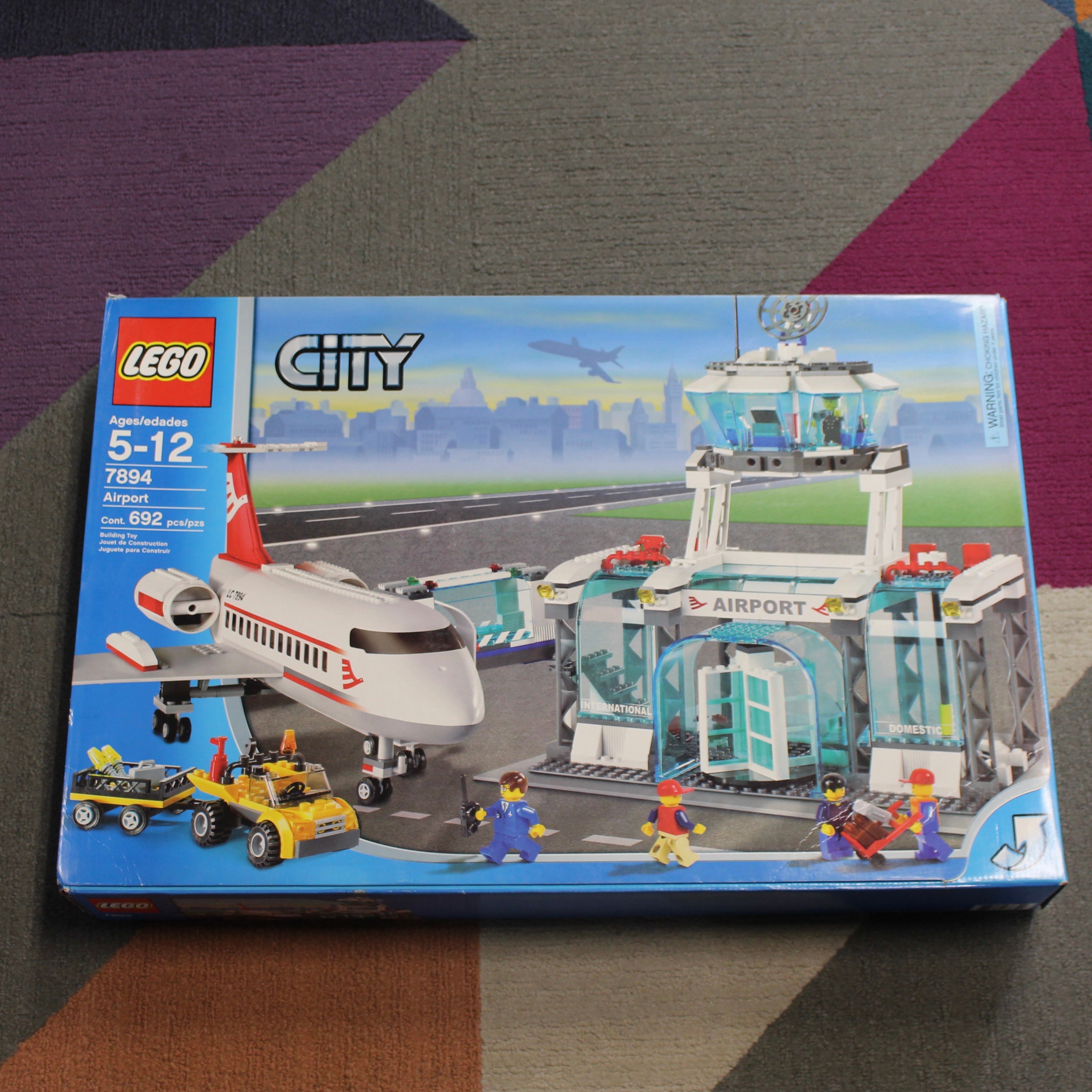 Retired Set 7894 City Airport