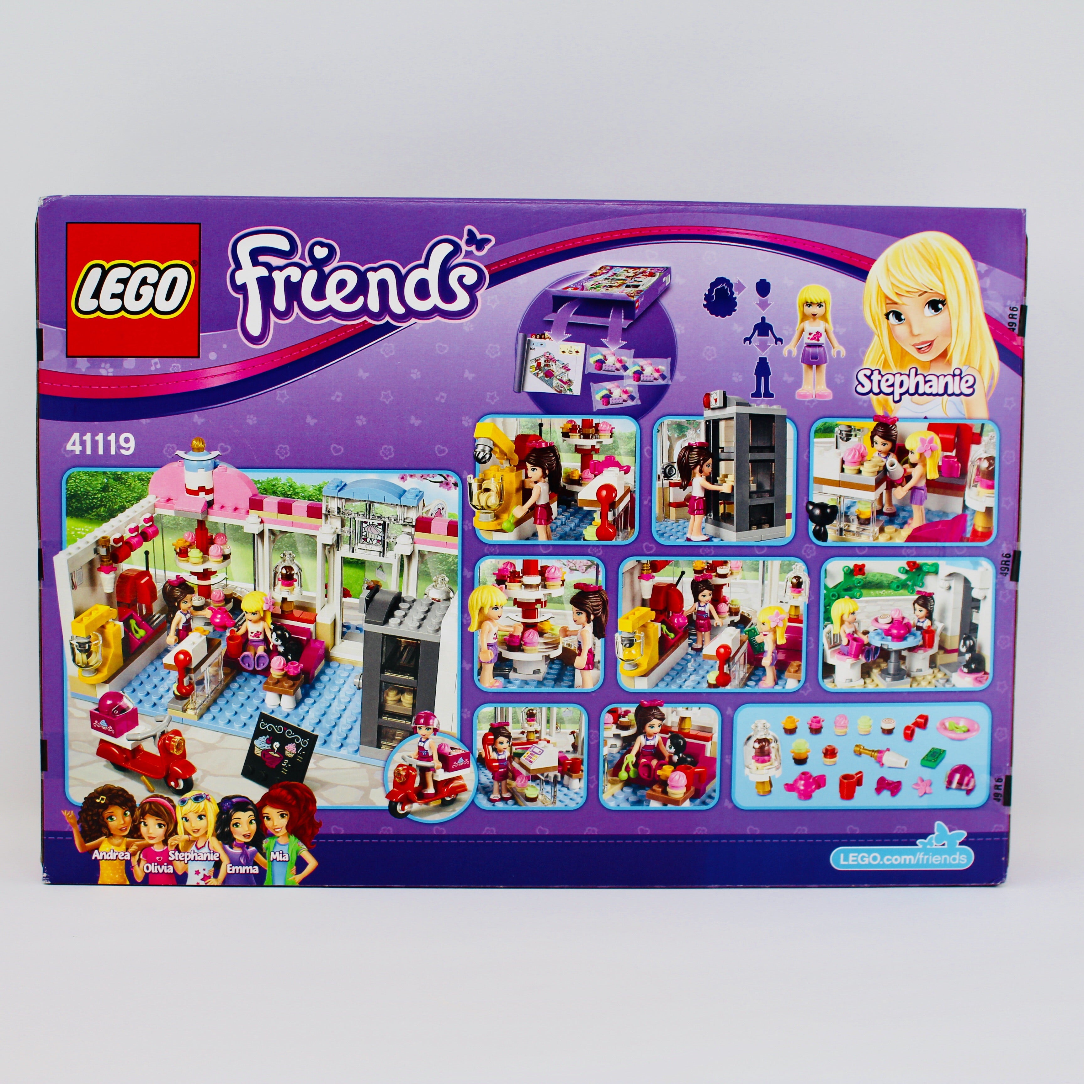 Retired Set 41119 Friends Heartlake Cupcake Café