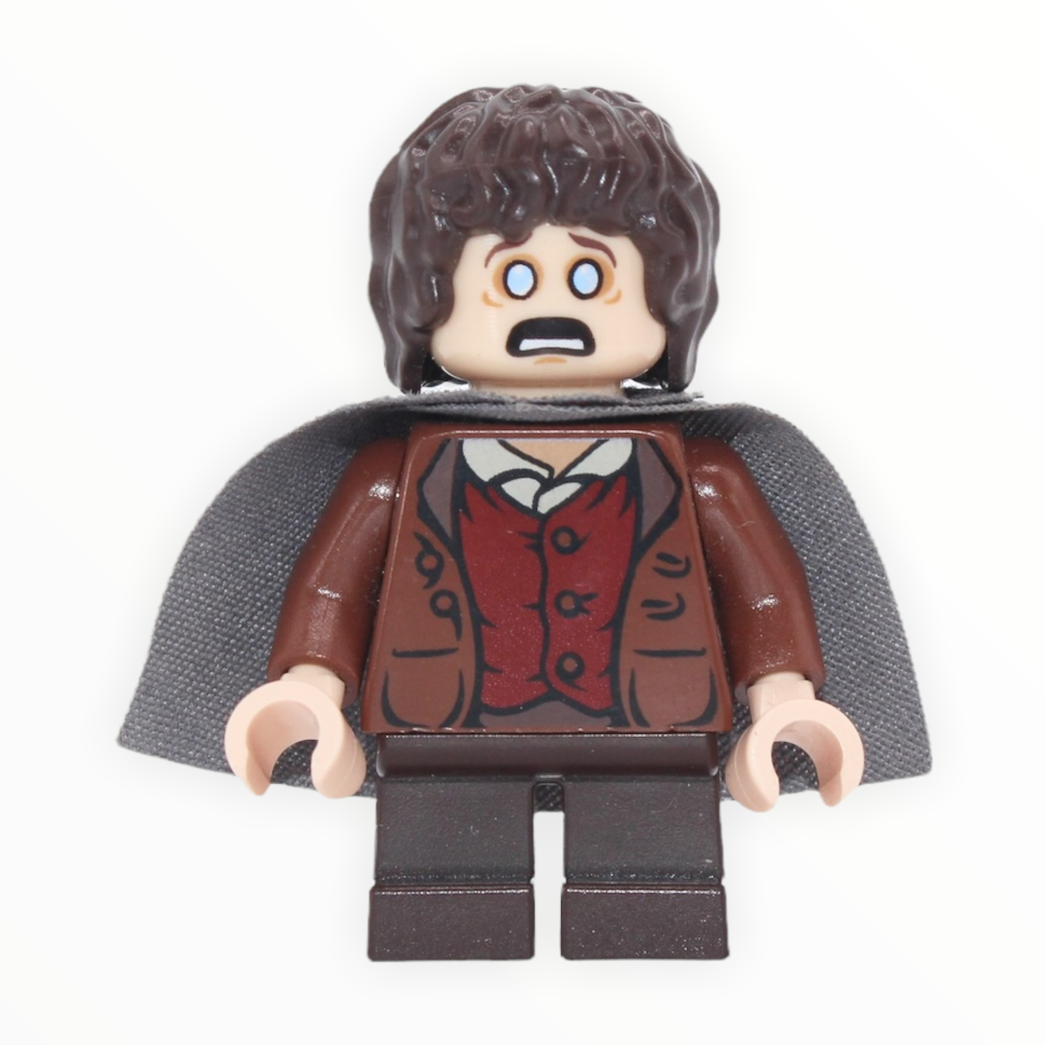 Frodo Baggins (reddish brown jacket, dark brown short legs, dark bluish gray cape, tired / poisoned)