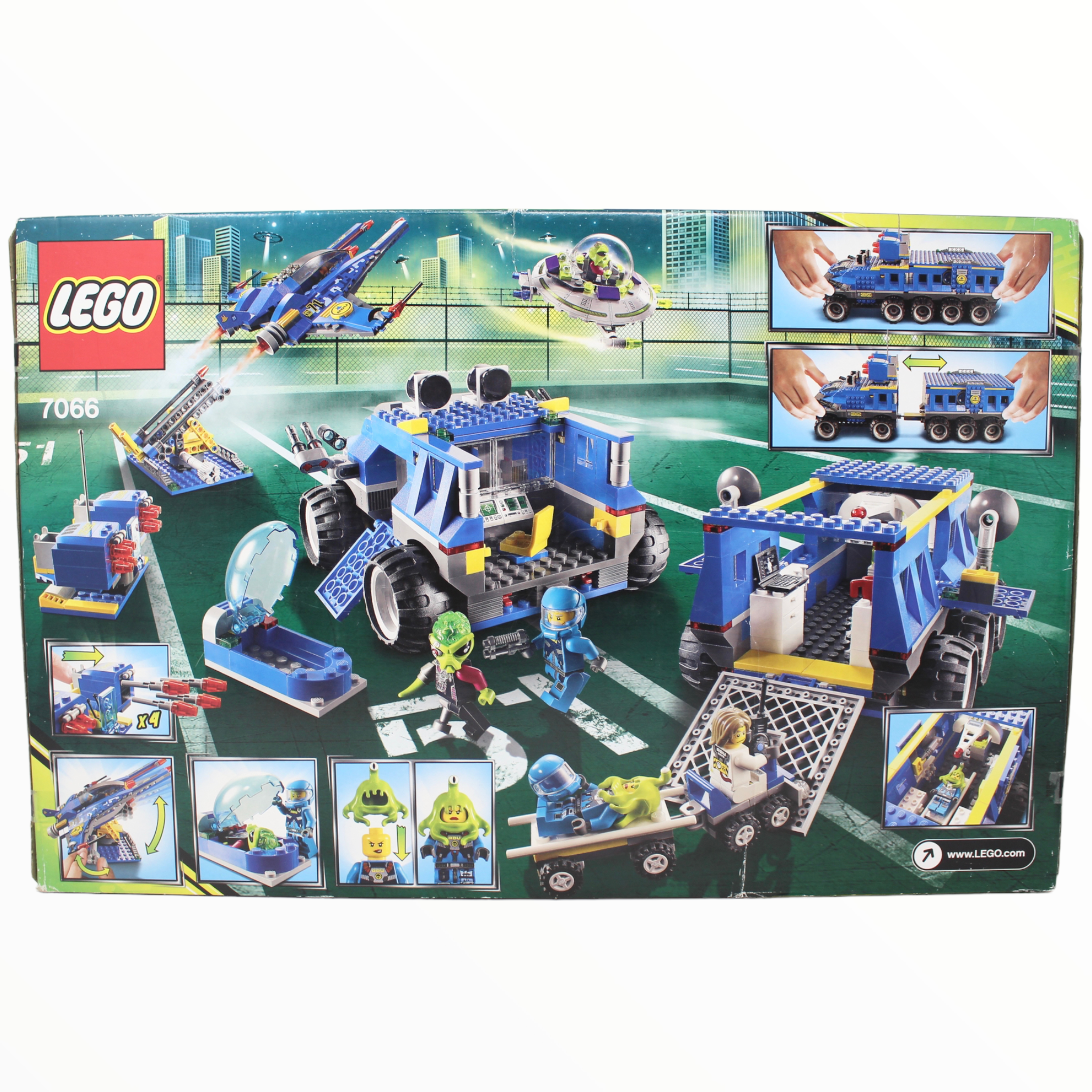 Retired Set 7066 Alien Conquest Earth Defense HQ