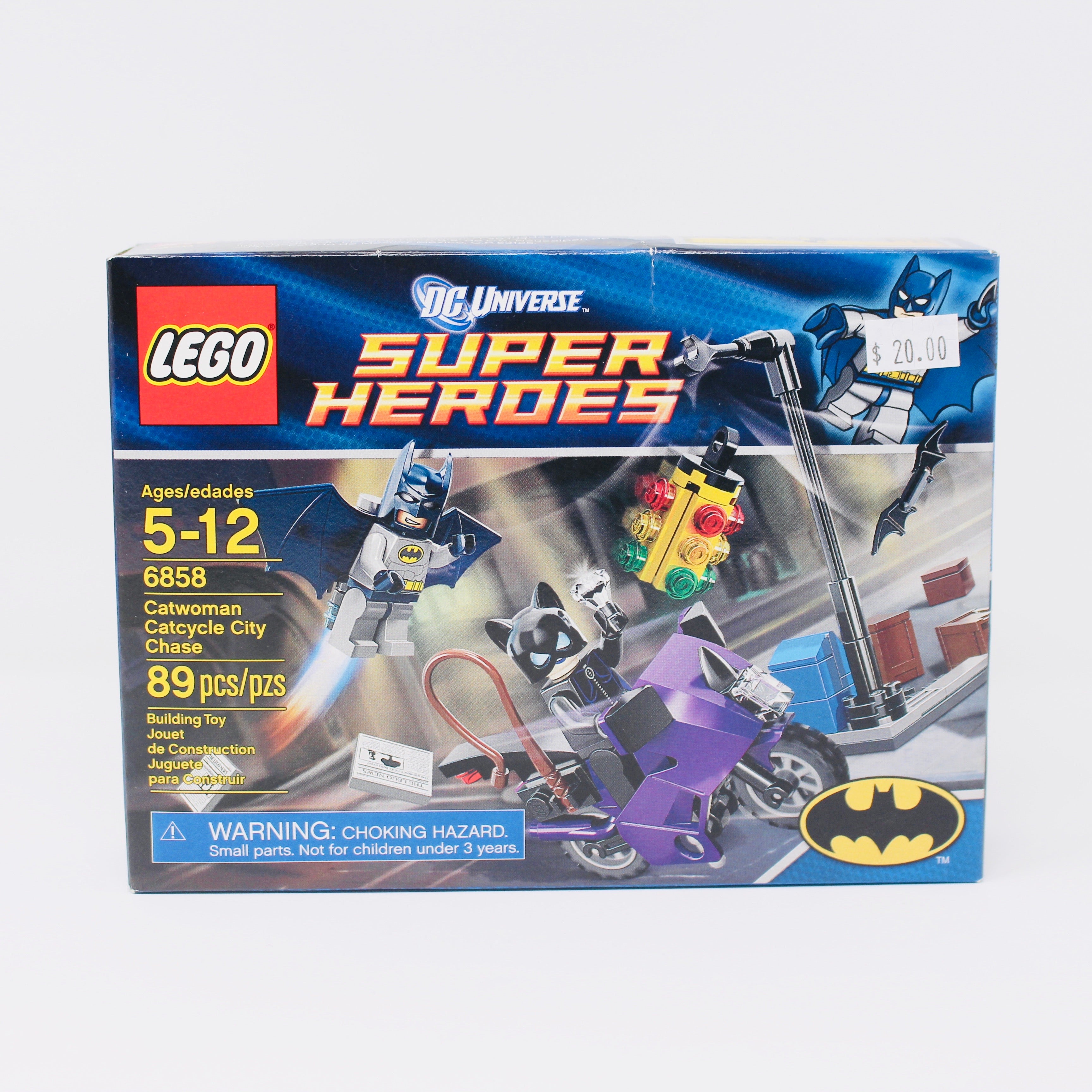 Retired Set 6858 DC Super Heroes Catwoman Catcycle City Chase