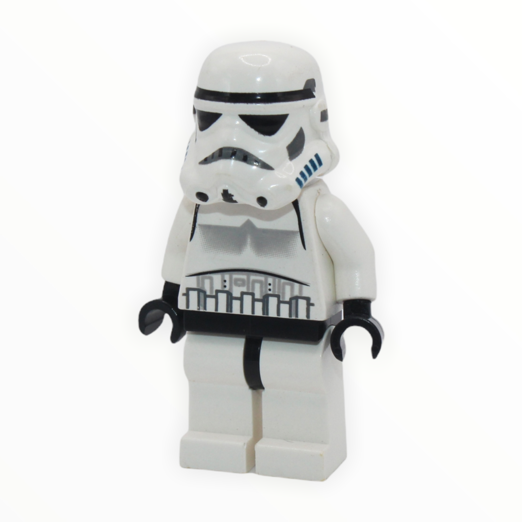 Stormtrooper (dotted mouth pattern, thick blue helmet vents, 2007)