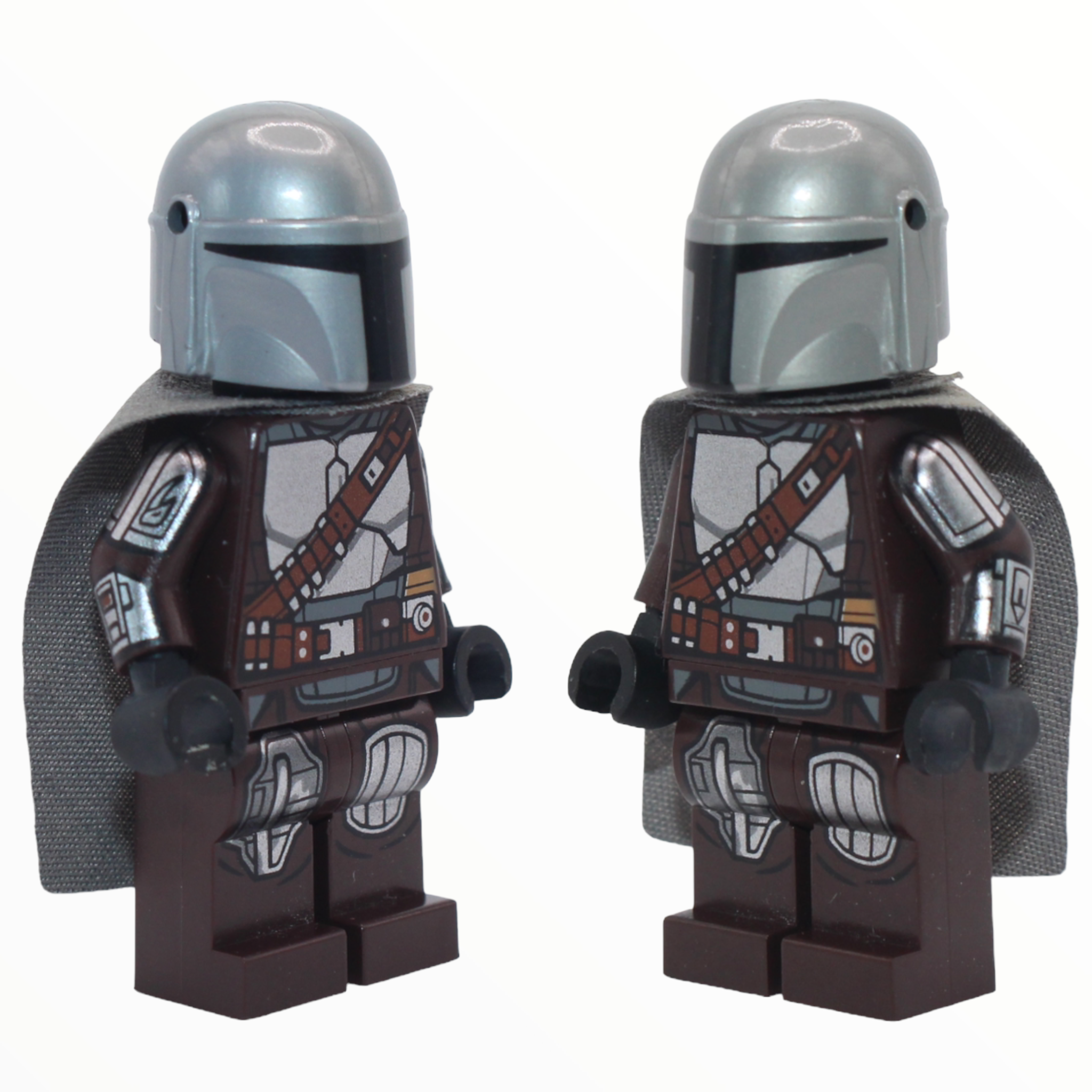 LEGO Star Wars The Mandalorian (Din Djarin/Mando) Minifigure - with Silver  Beskar Armor and Cape