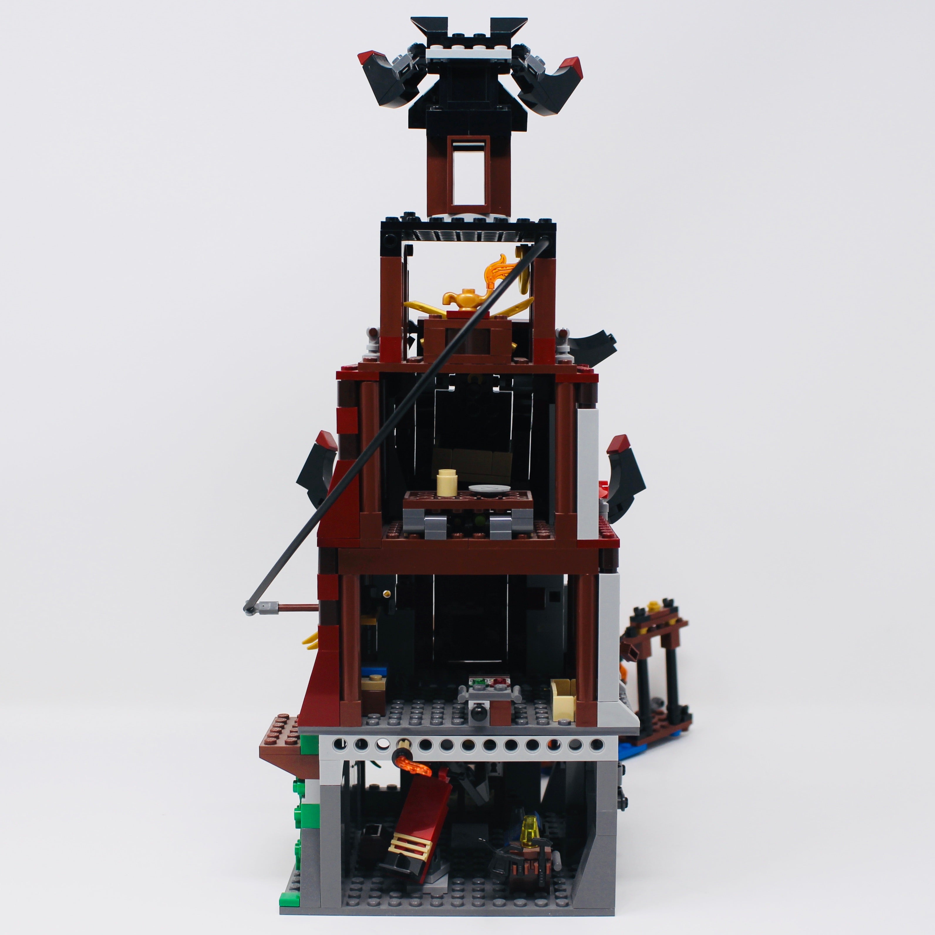 Used Set 70594 Ninjago The Lighthouse Siege