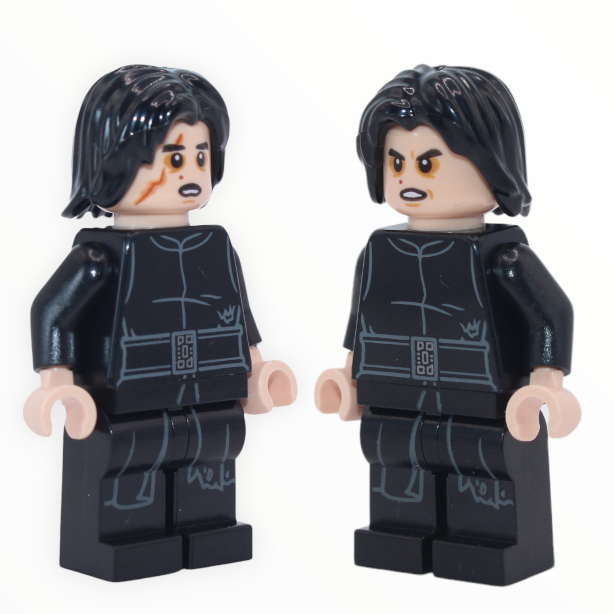 Kylo Ren The Force Awakens tattered robe scar