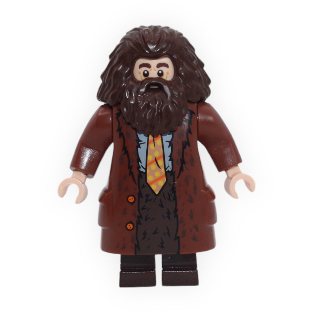 Rubeus Hagrid (reddish brown topcoat, buttons, tie)