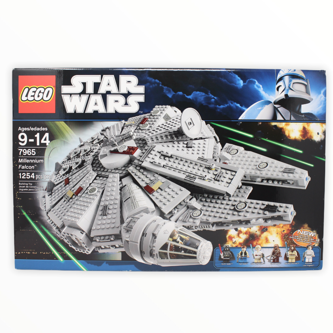 Retired Set 7965 Star Wars Milennium Falcon (2011)
