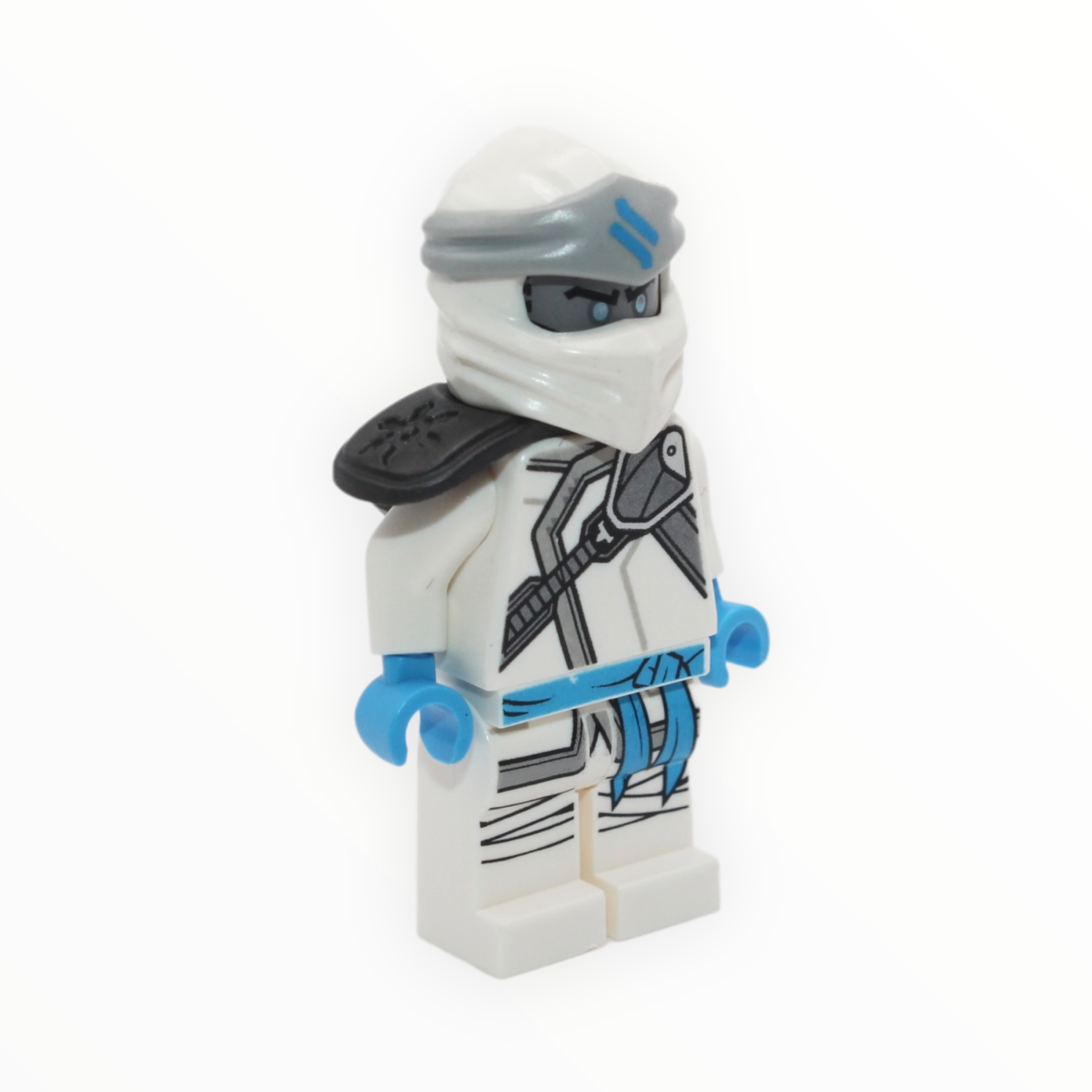 Zane (Forbidden Spinjitzu, metal face, shoulder armor)