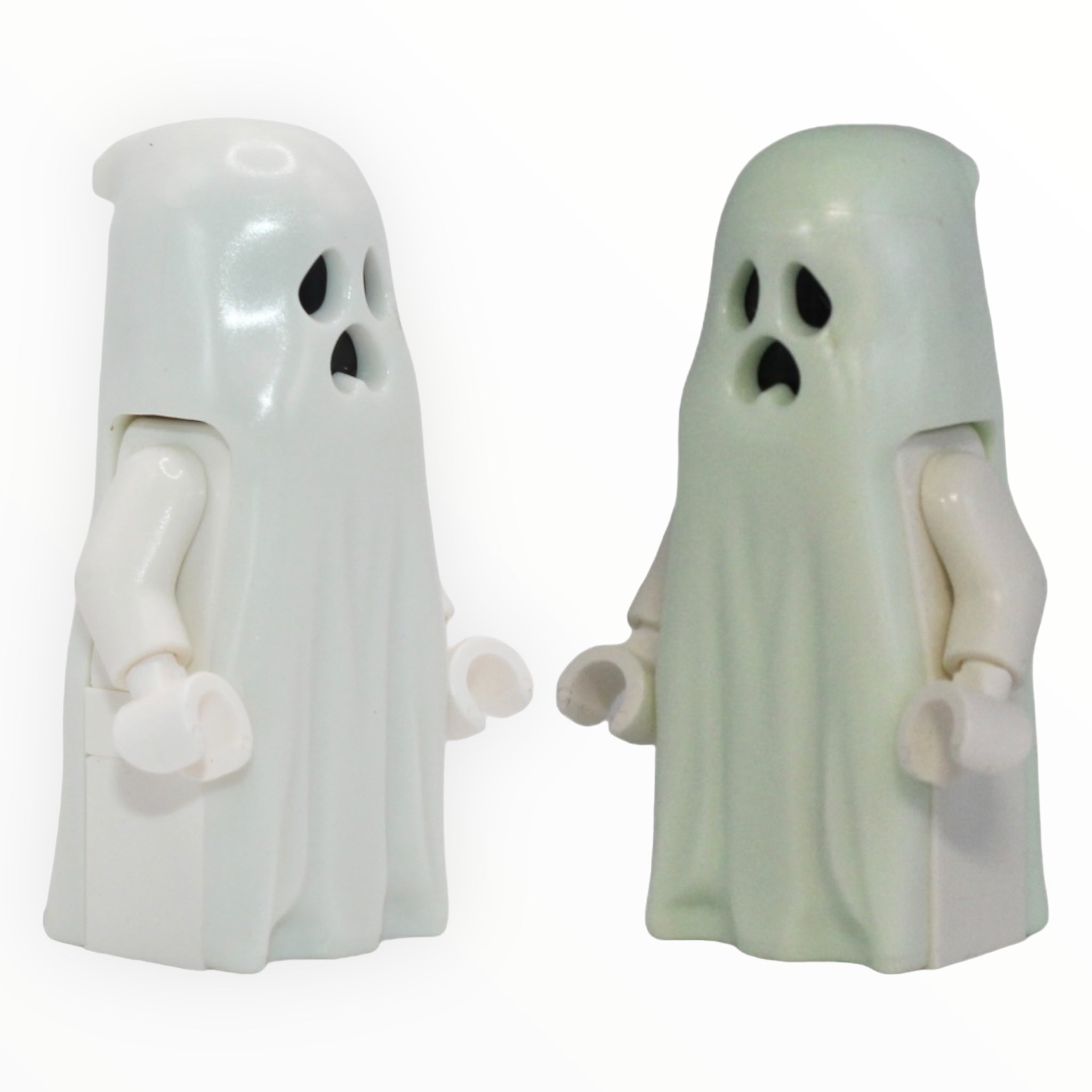 Glow-in-the-Dark Ghost (Monster Fighters)