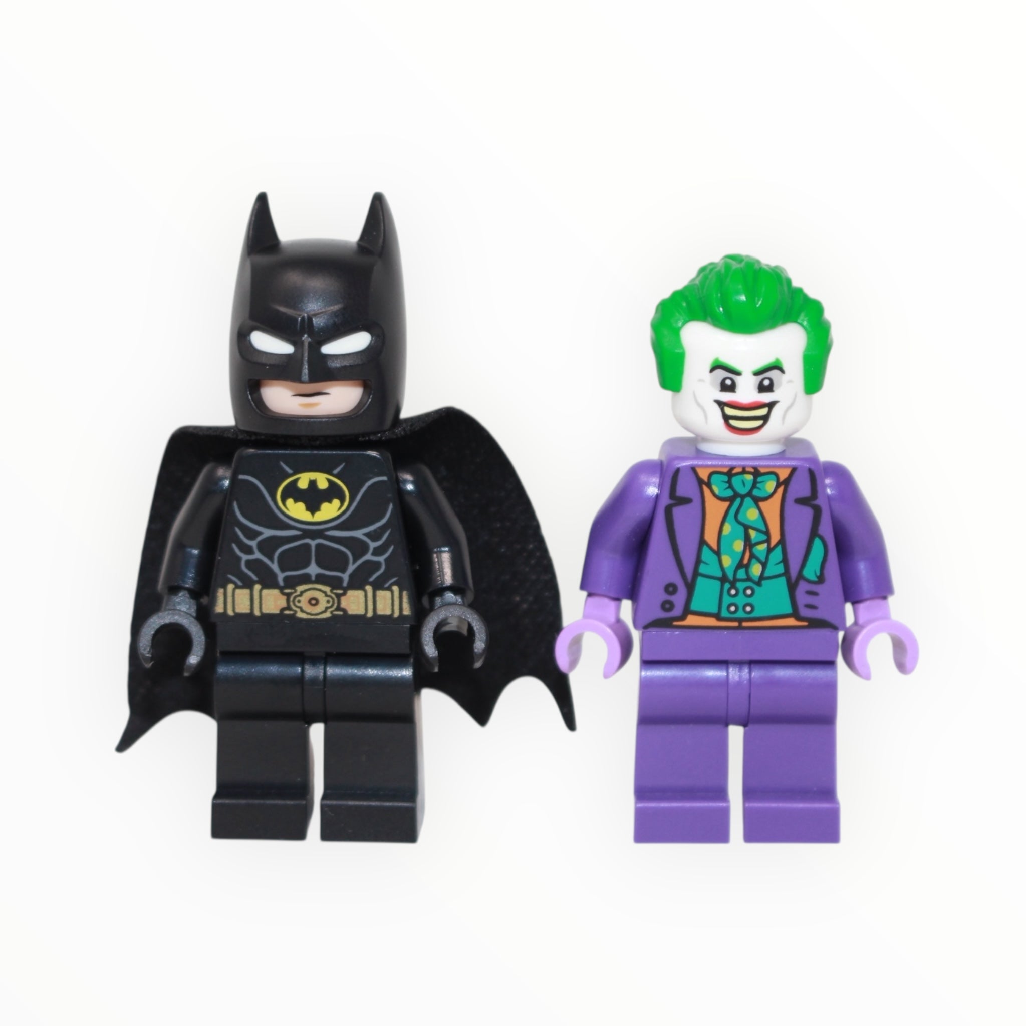 Used Set 76224 Batmobile: Batman vs the Joker Chase