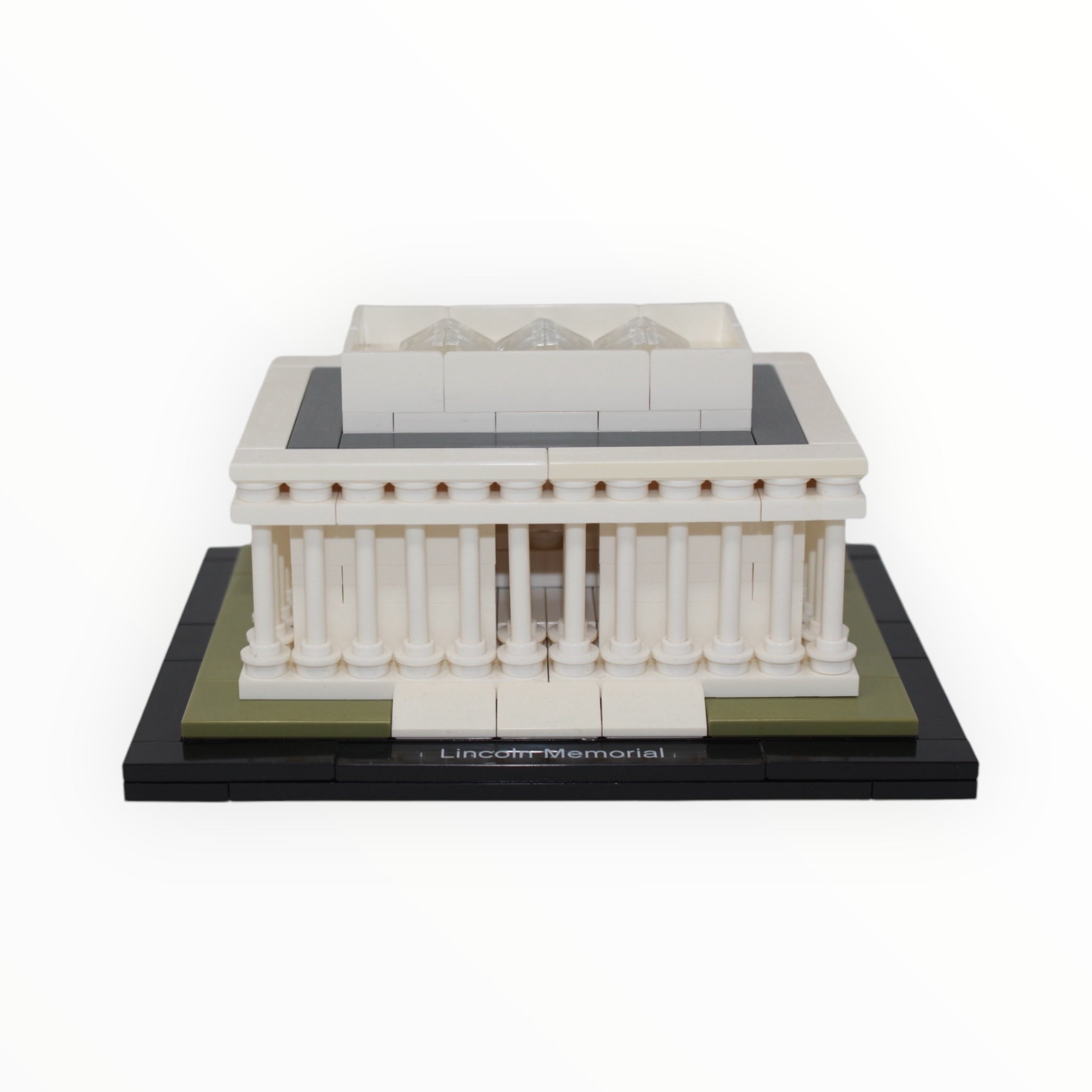 Used Set 21022 Architecture Lincoln Memorial