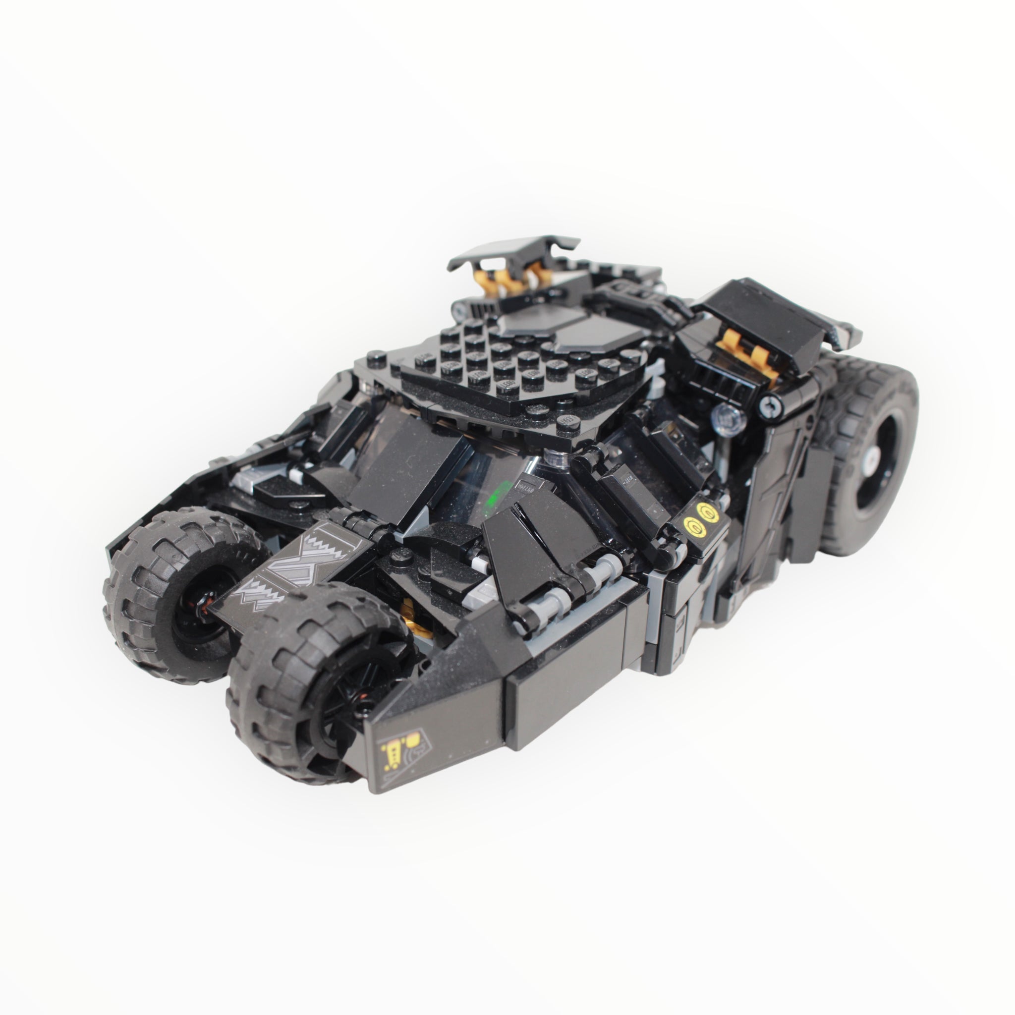 Used Set 76239 The Dark Knight Trilogy Batmobile Tumbler: Scarecrow Showdown